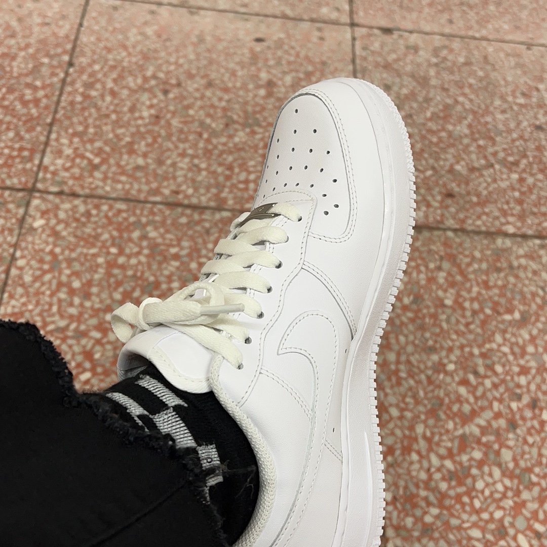 (W) Nike Air Force 1 '07 Low White 착용 스타일