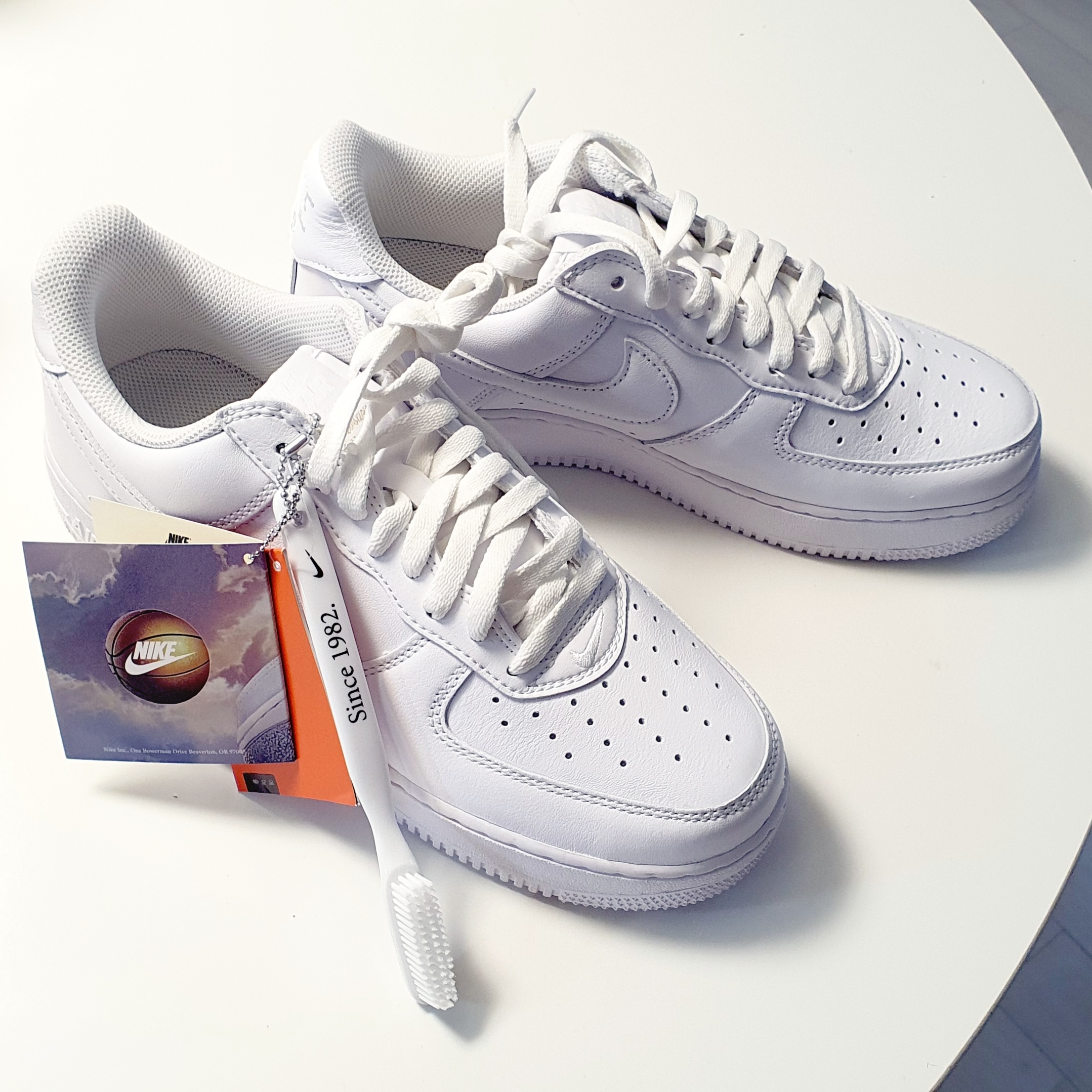 Nike Air Force 1 Low Retro Color of the Month White 착용 스타일