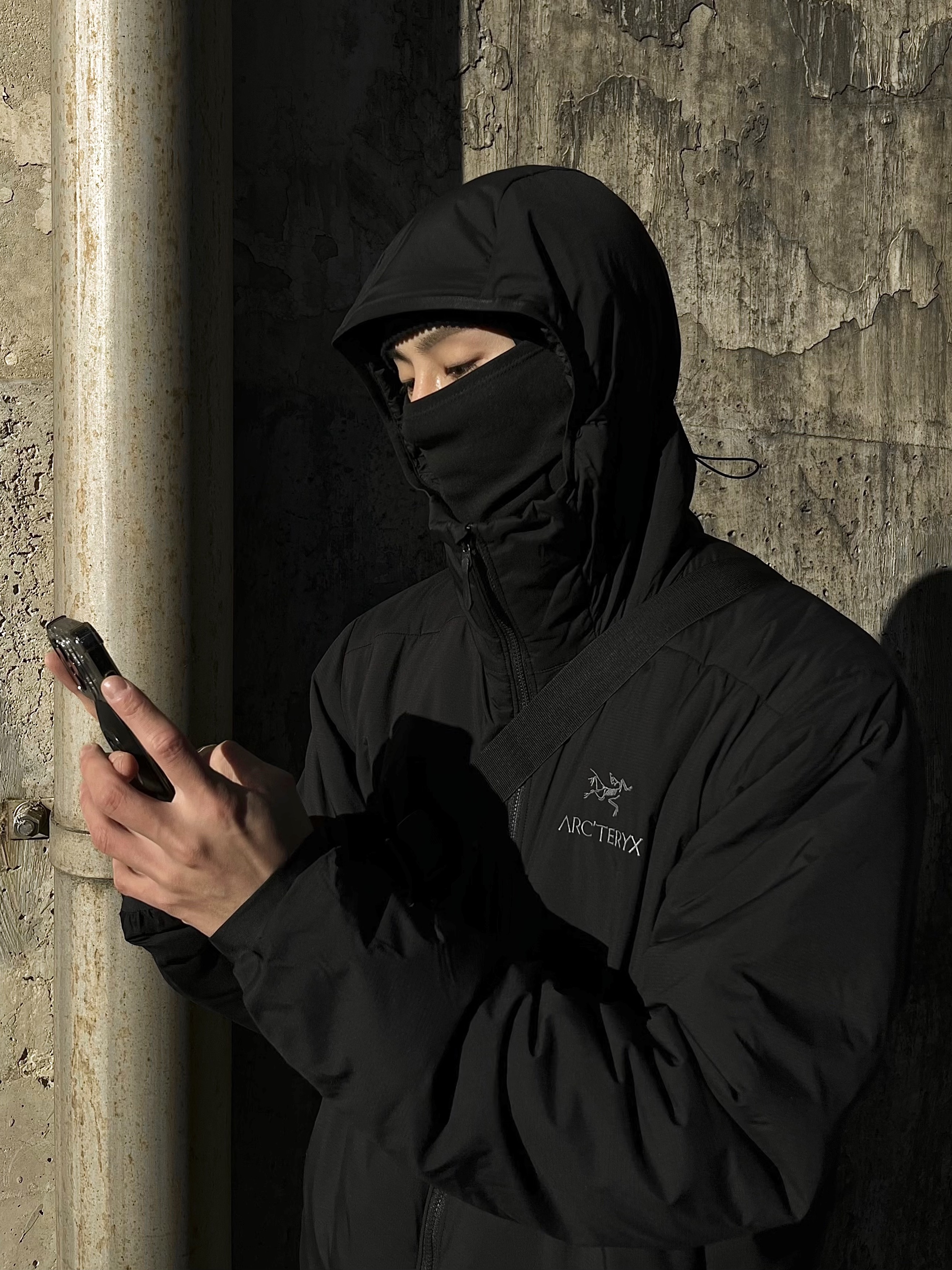 Arc'teryx Atom LT Hoody Black 착용 스타일