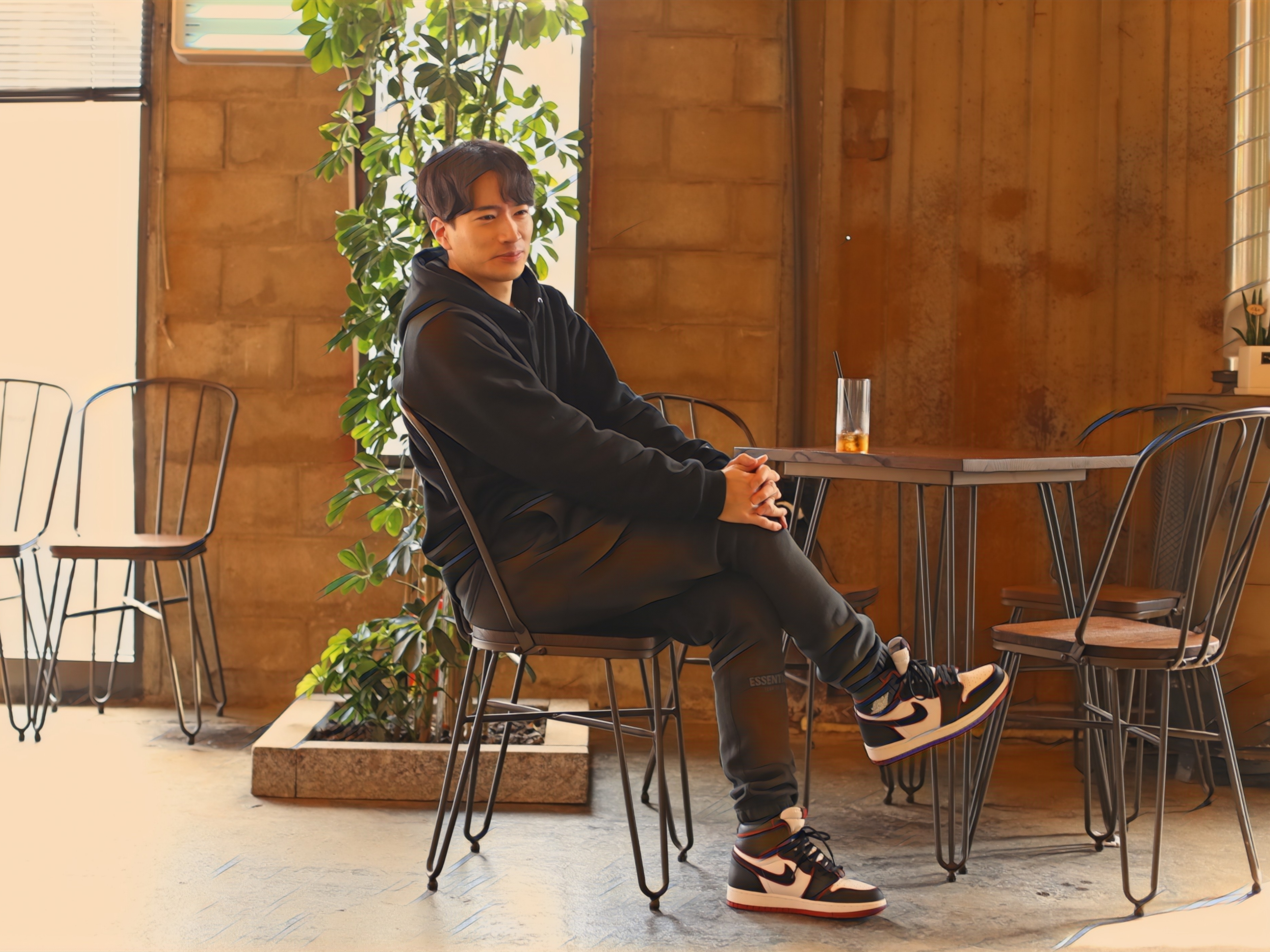 Jordan 1 Retro High OG Bloodline, Essentials Sweatpants Dark Slate/Black 2020 착용 스타일