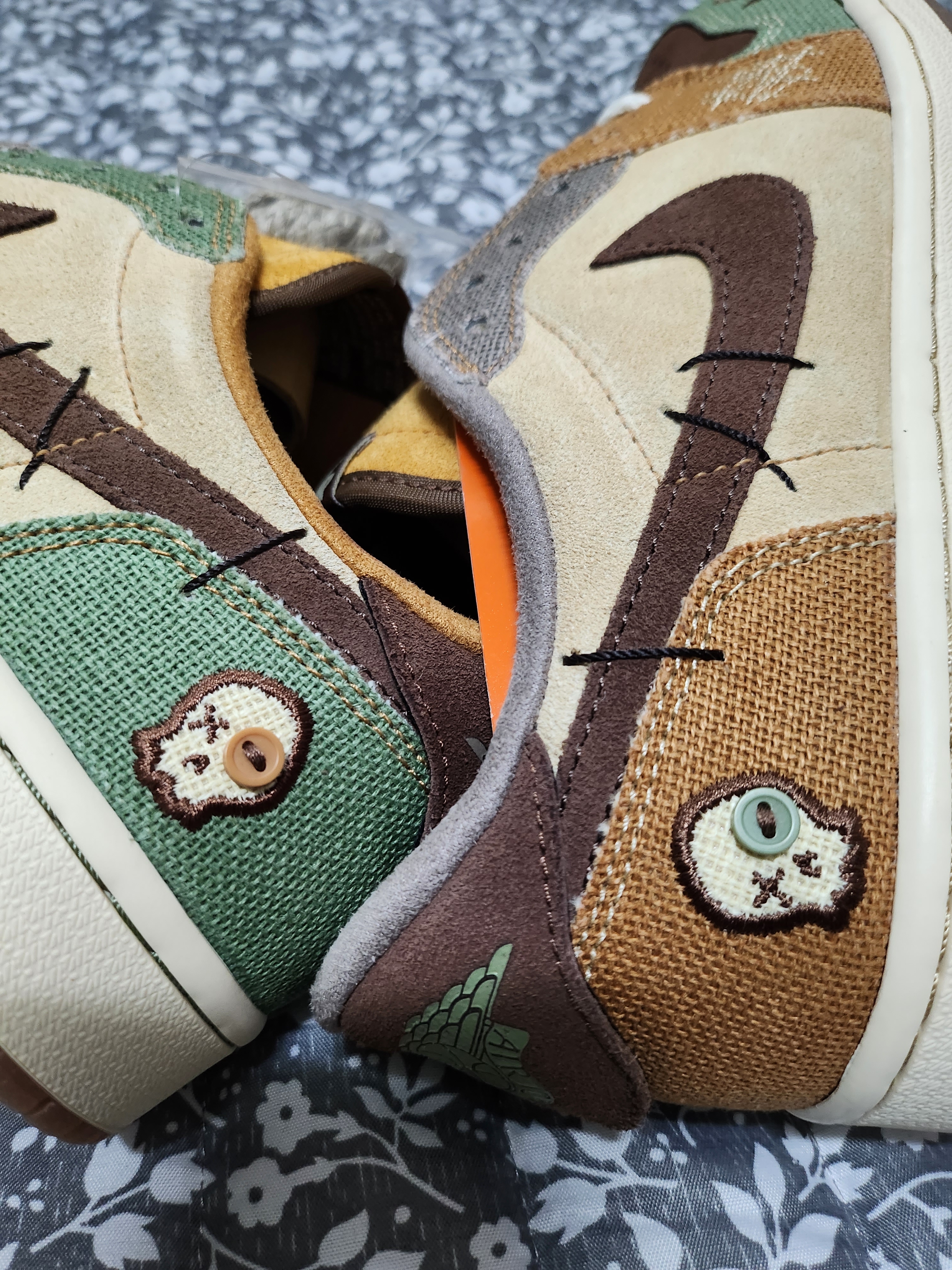 Jordan 1 x Zion Williamson Retro Low OG Flax and Oil Green 착용 스타일 - 4