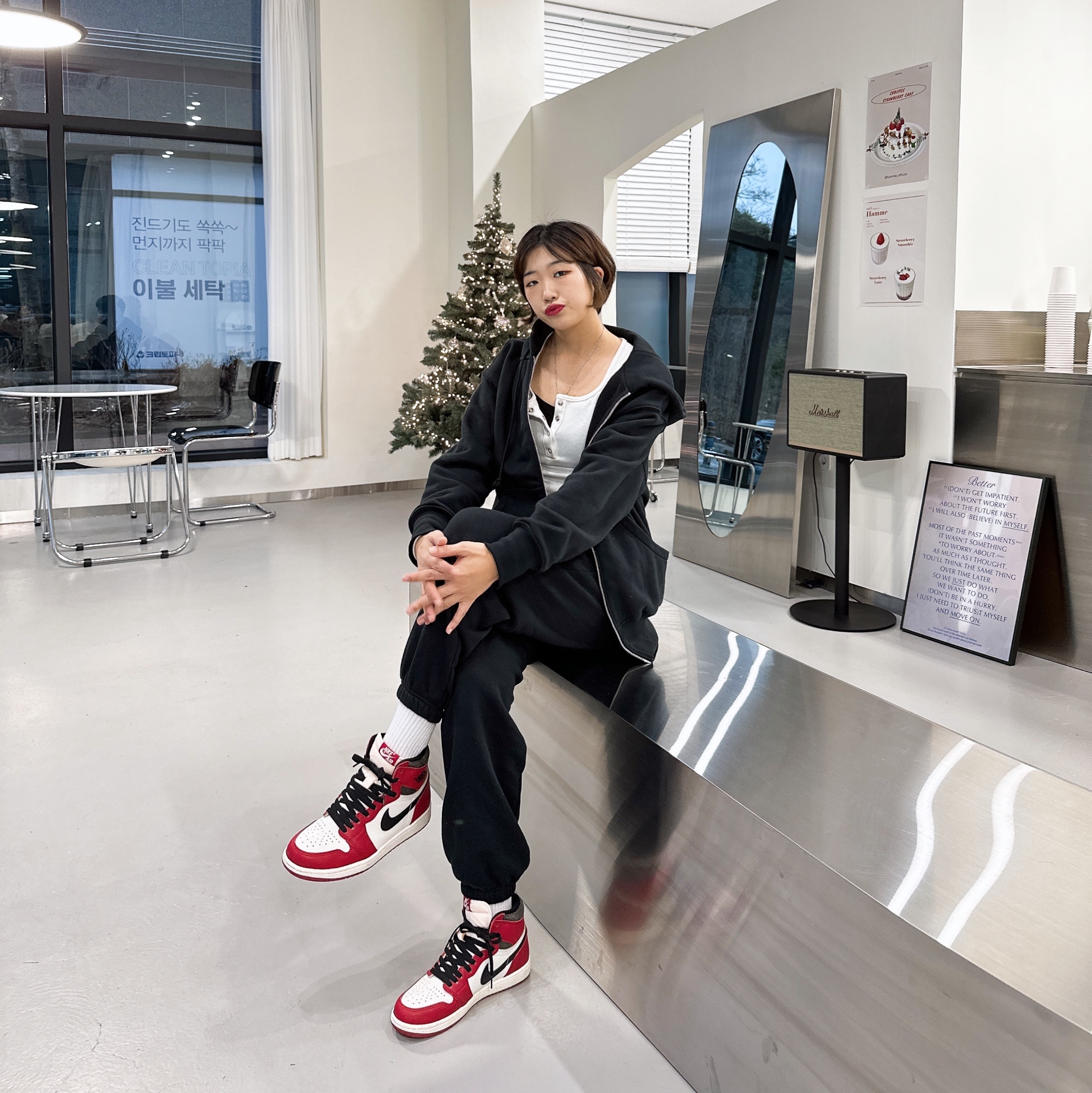 Jordan 1 Retro High OG Chicago 2022 착용 스타일 - 1