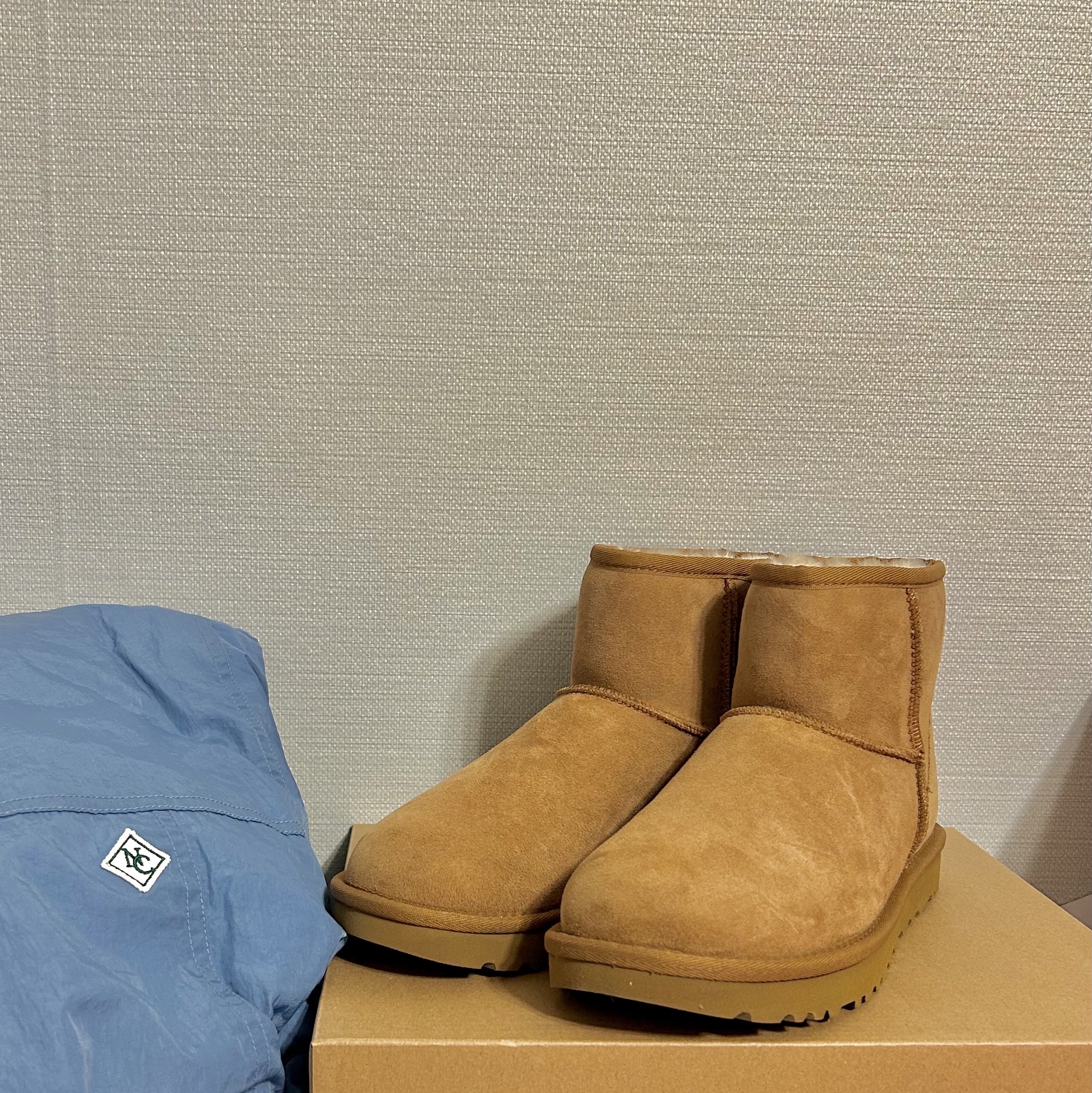 (W) UGG Classic Mini II Boots Chestnut 착용 스타일