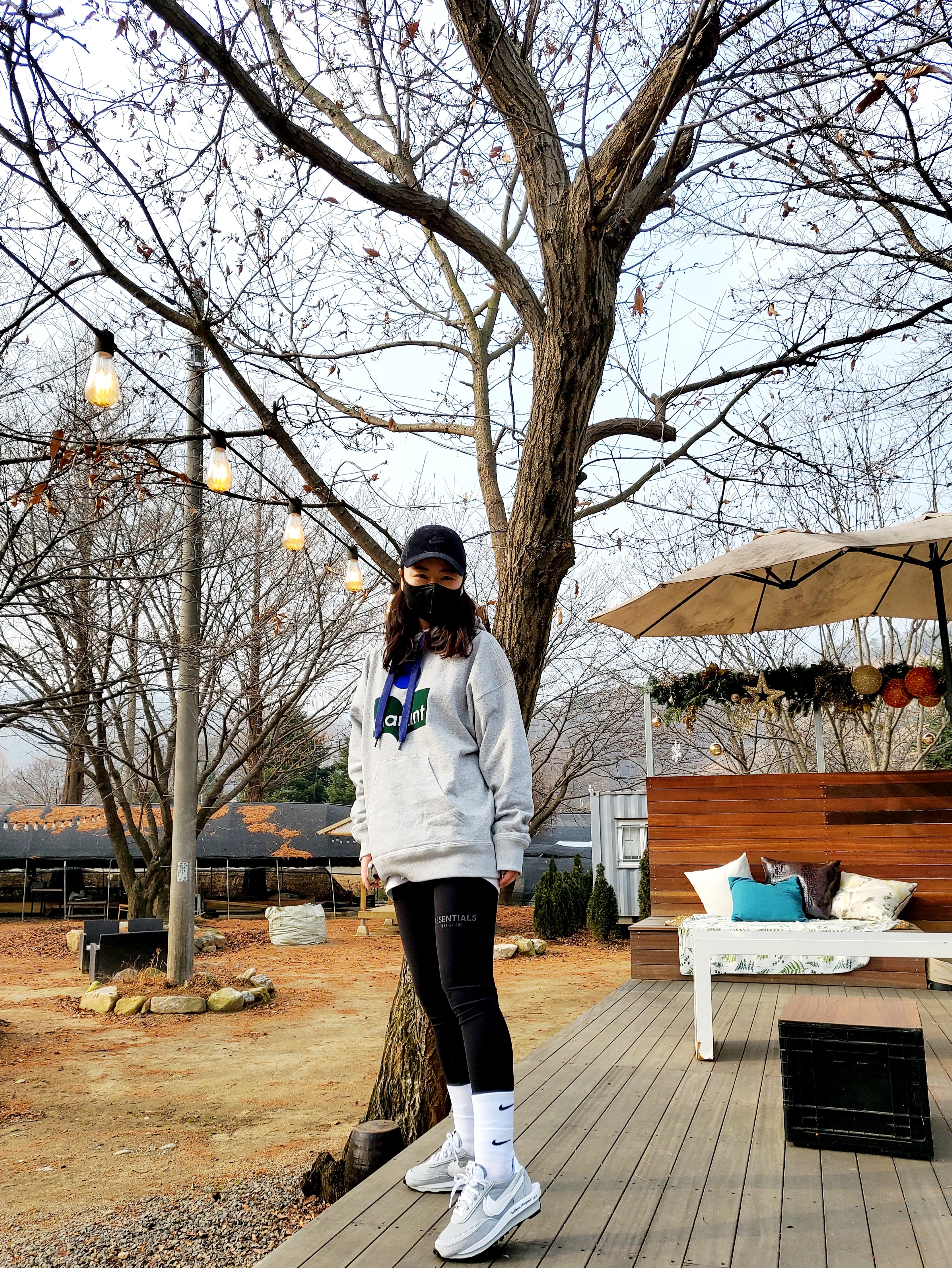 Nike Heritage 86 Corduroy Cap Black, Nike x Matthew M Williams NRG Socks White 착용 스타일 - 1