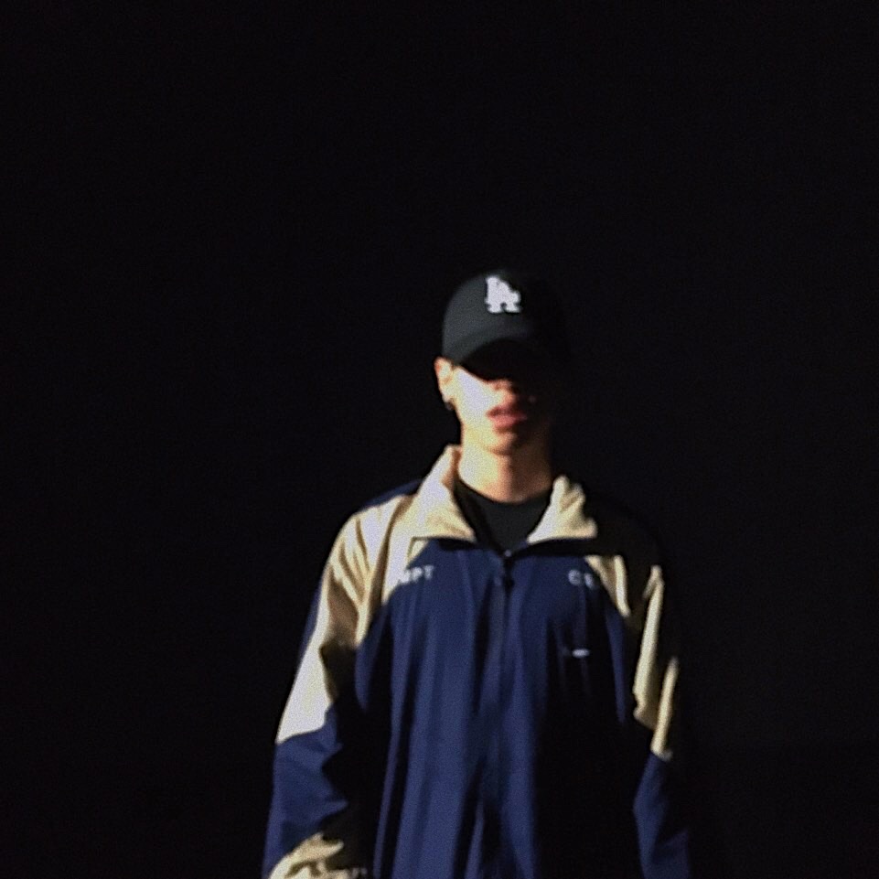 Nike x Cav Empt Track Jacket Navy 착용 스타일 - 1