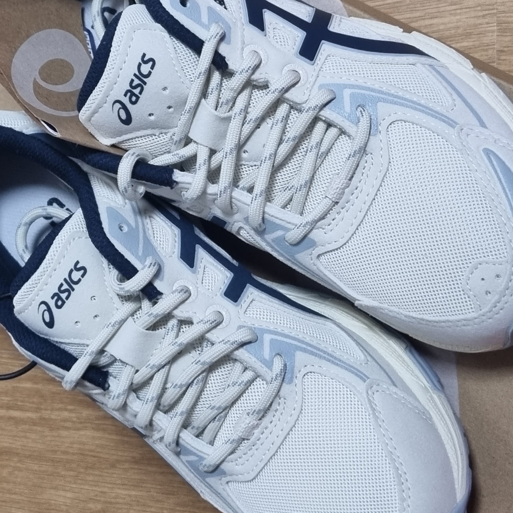 Asics Gel-Venture 6 SPS Birch French Blue 착용 스타일 - 3
