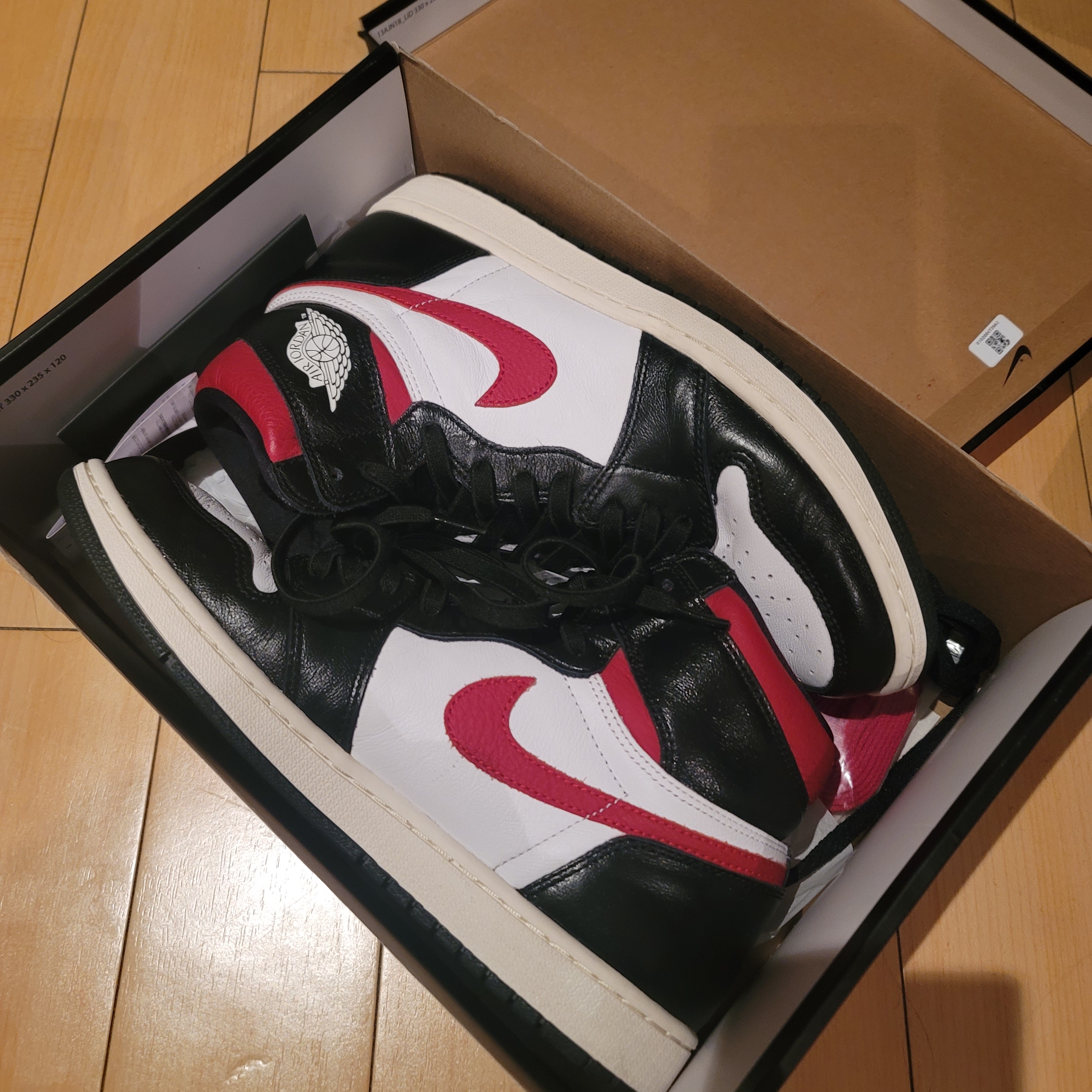 Jordan 1 Retro High OG Gym Red 착용 스타일 - 2