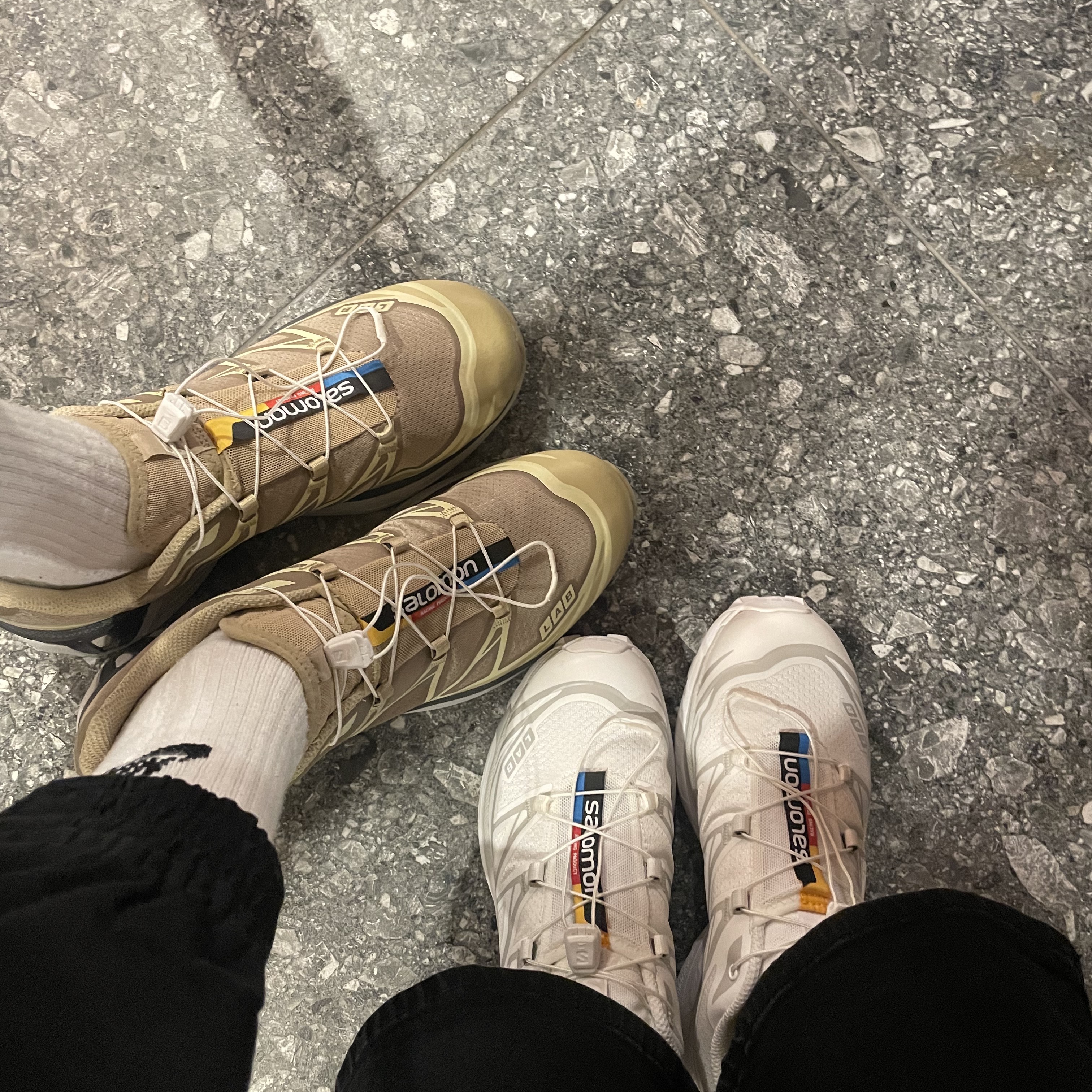 Salomon XT-6 ADV White, Salomon XT-6 Clear Safari Vanila Ice 착용 스타일