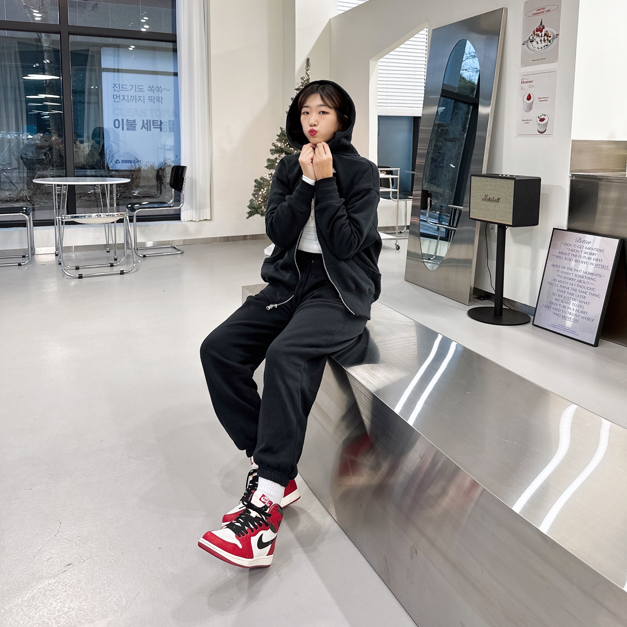 Jordan 1 Retro High OG Chicago 2022 착용 스타일 - 2
