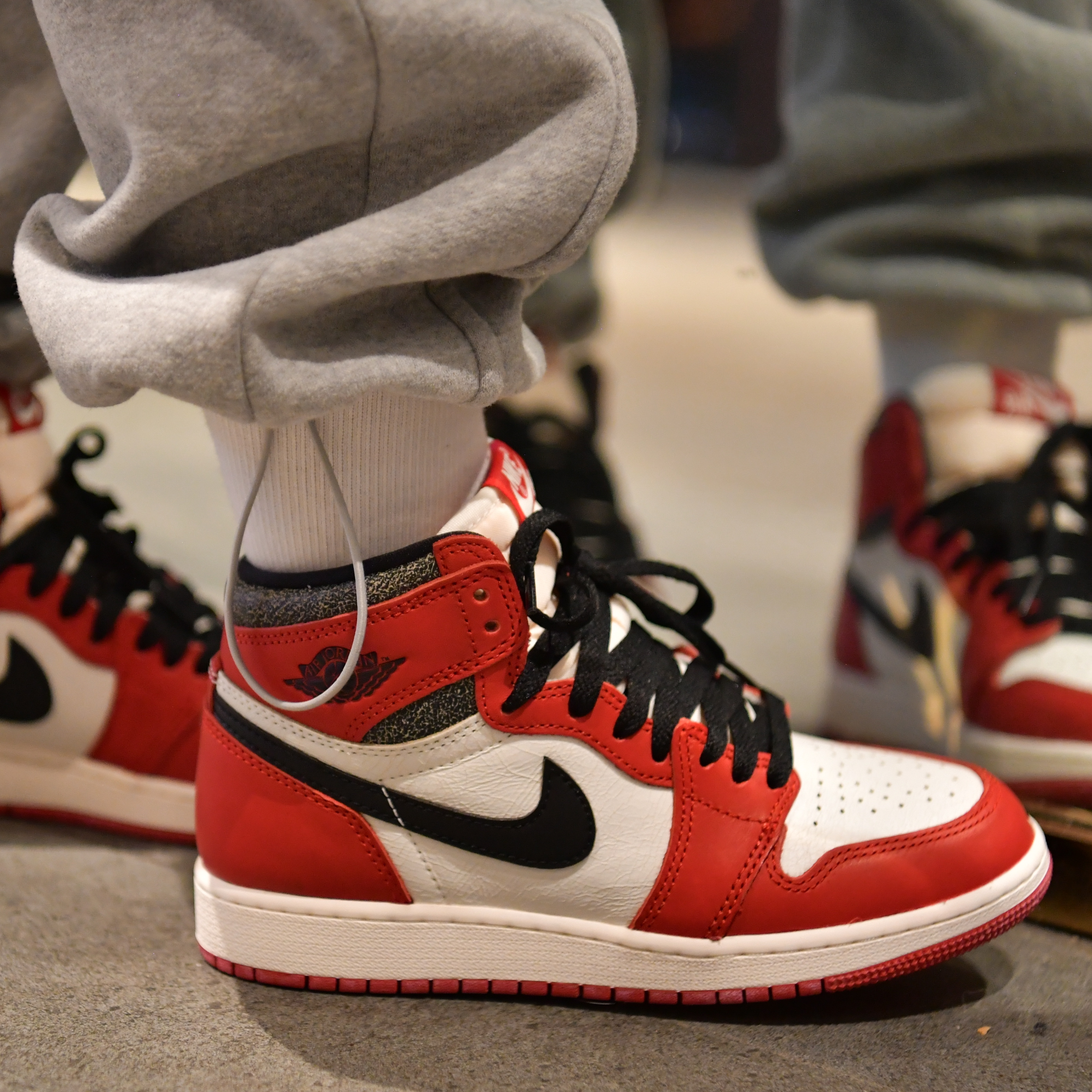 Jordan 1 Retro High OG Chicago 2022 착용 스타일 - 5