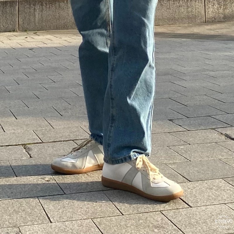 Maison Margiela Calfskin Replica Sneakers 착용 스타일 - 3