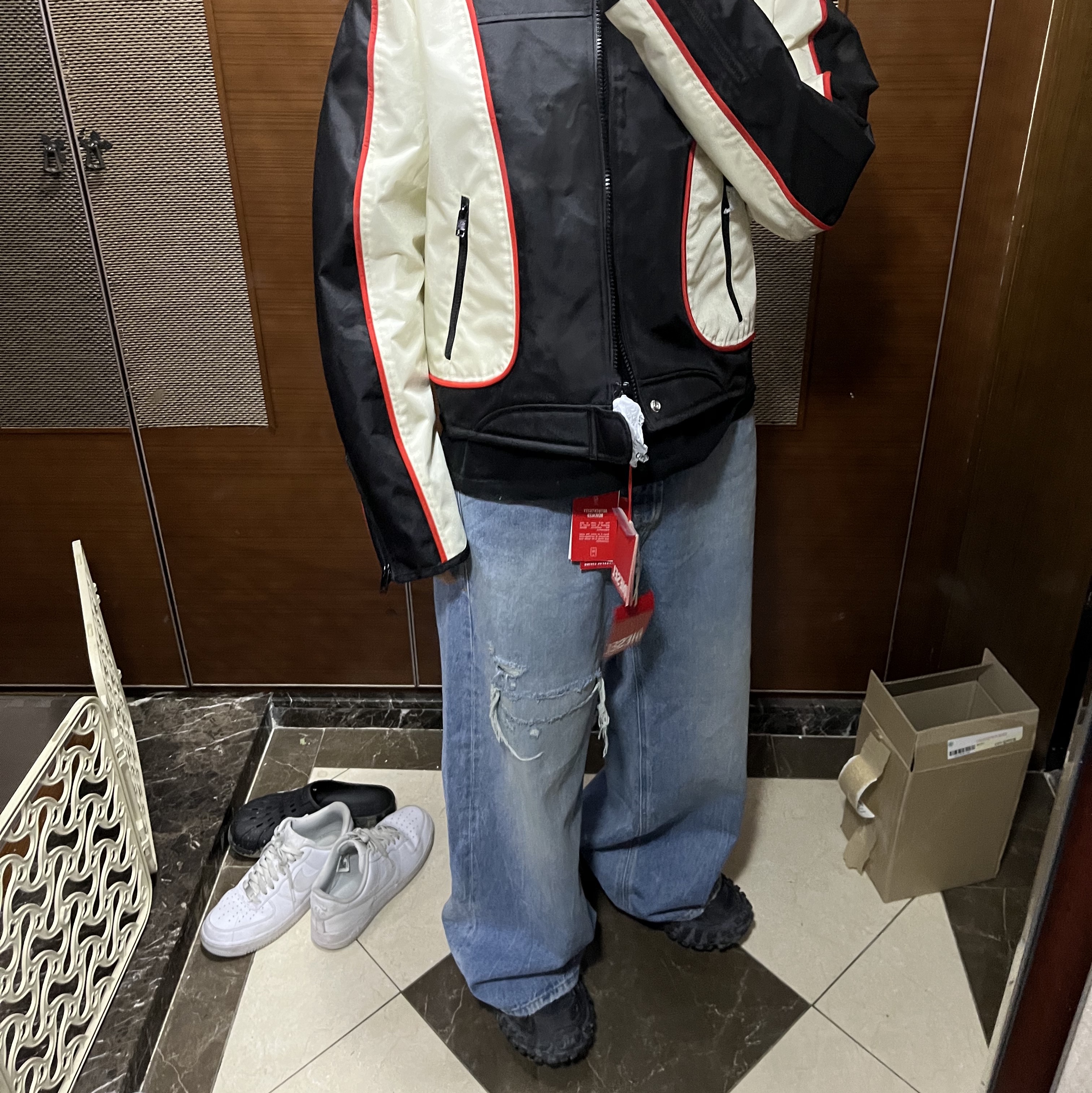 Diesel J-Blink Biker Jacket in Colour-Block Nylon Black White, Balenciaga Defender Sneakers Black 착용 스타일