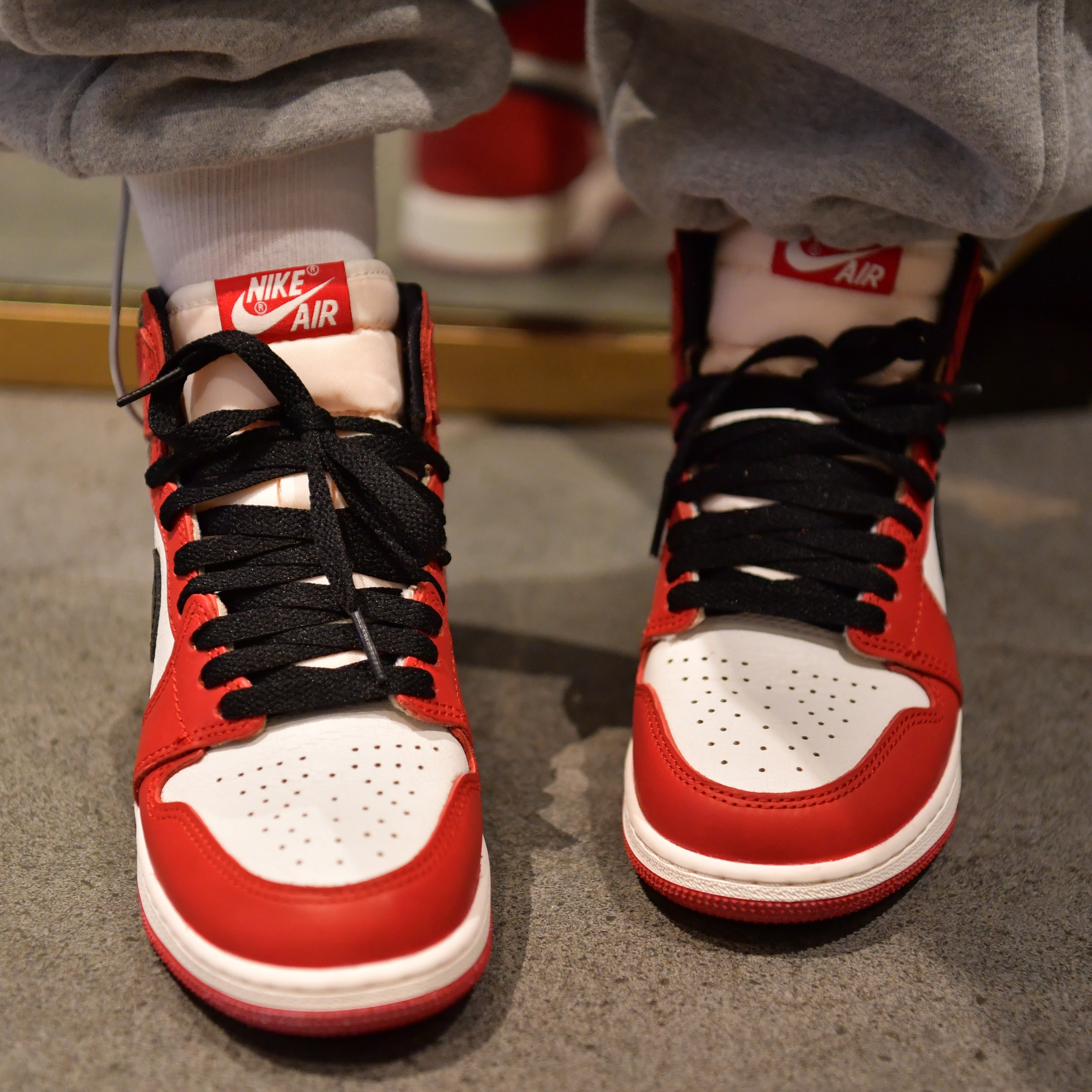 Jordan 1 Retro High OG Chicago 2022 착용 스타일 - 4