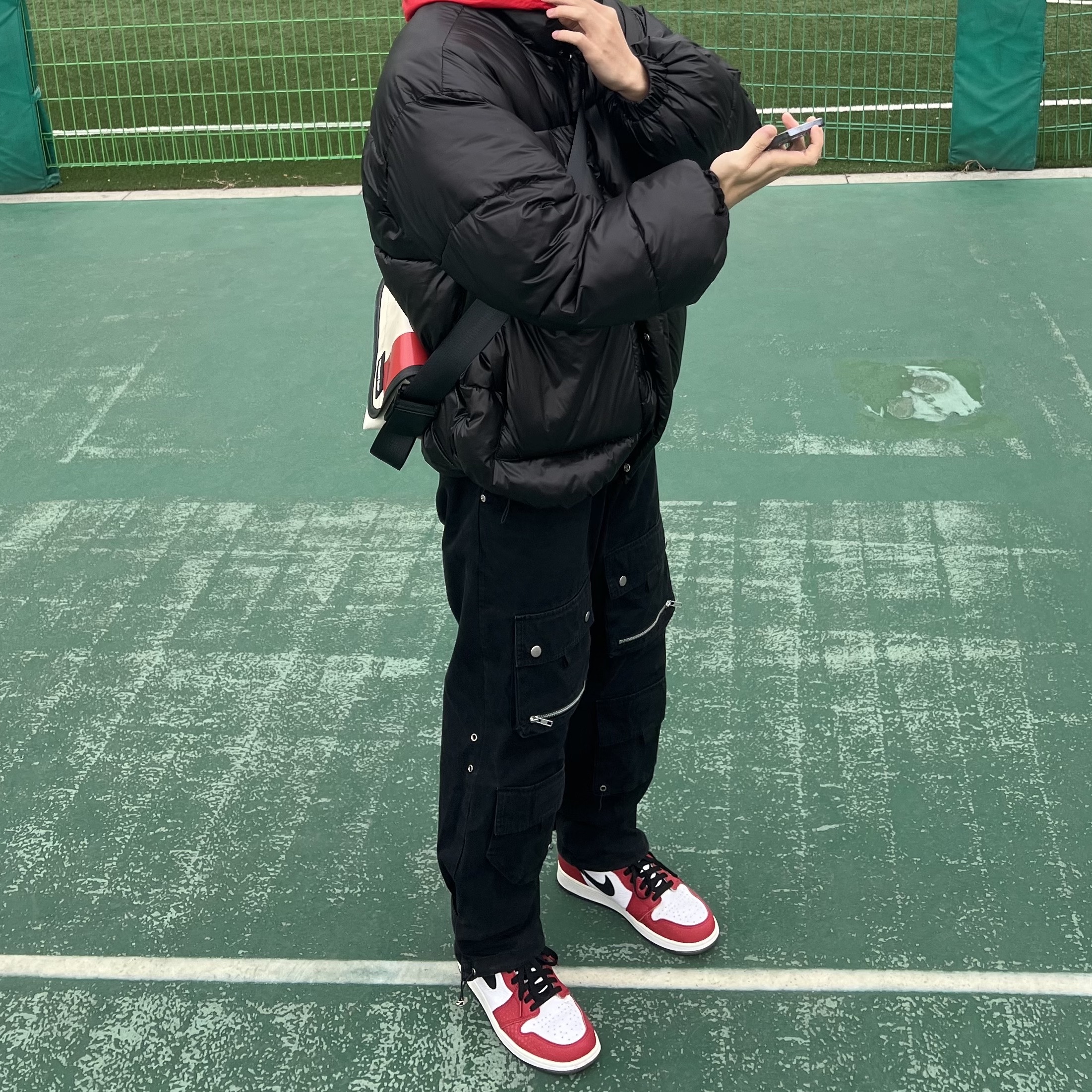 Jordan 1 Retro High Spider-Man Origin Story 착용 스타일 - 4
