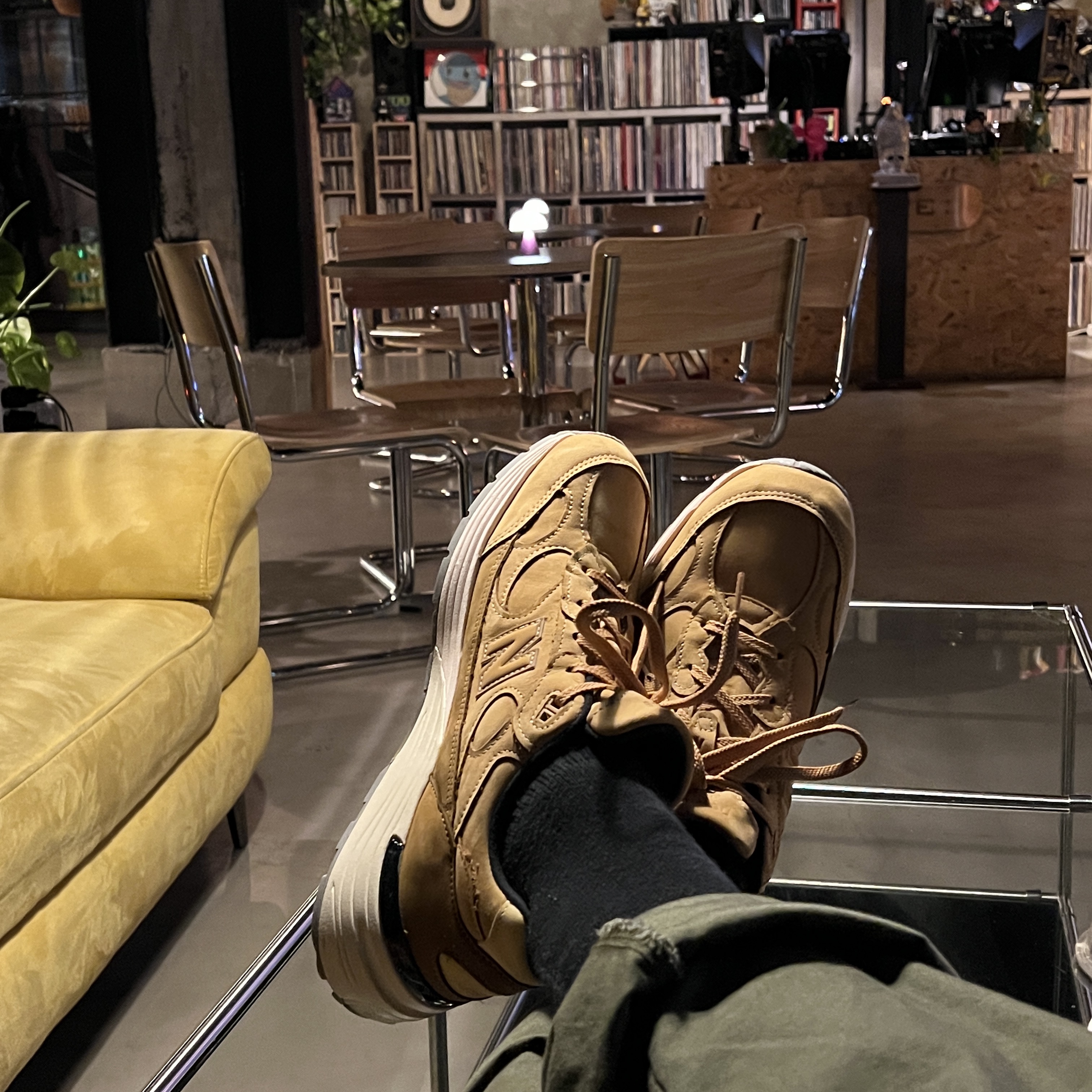 New Balance 992 Made in USA Brown 착용 스타일