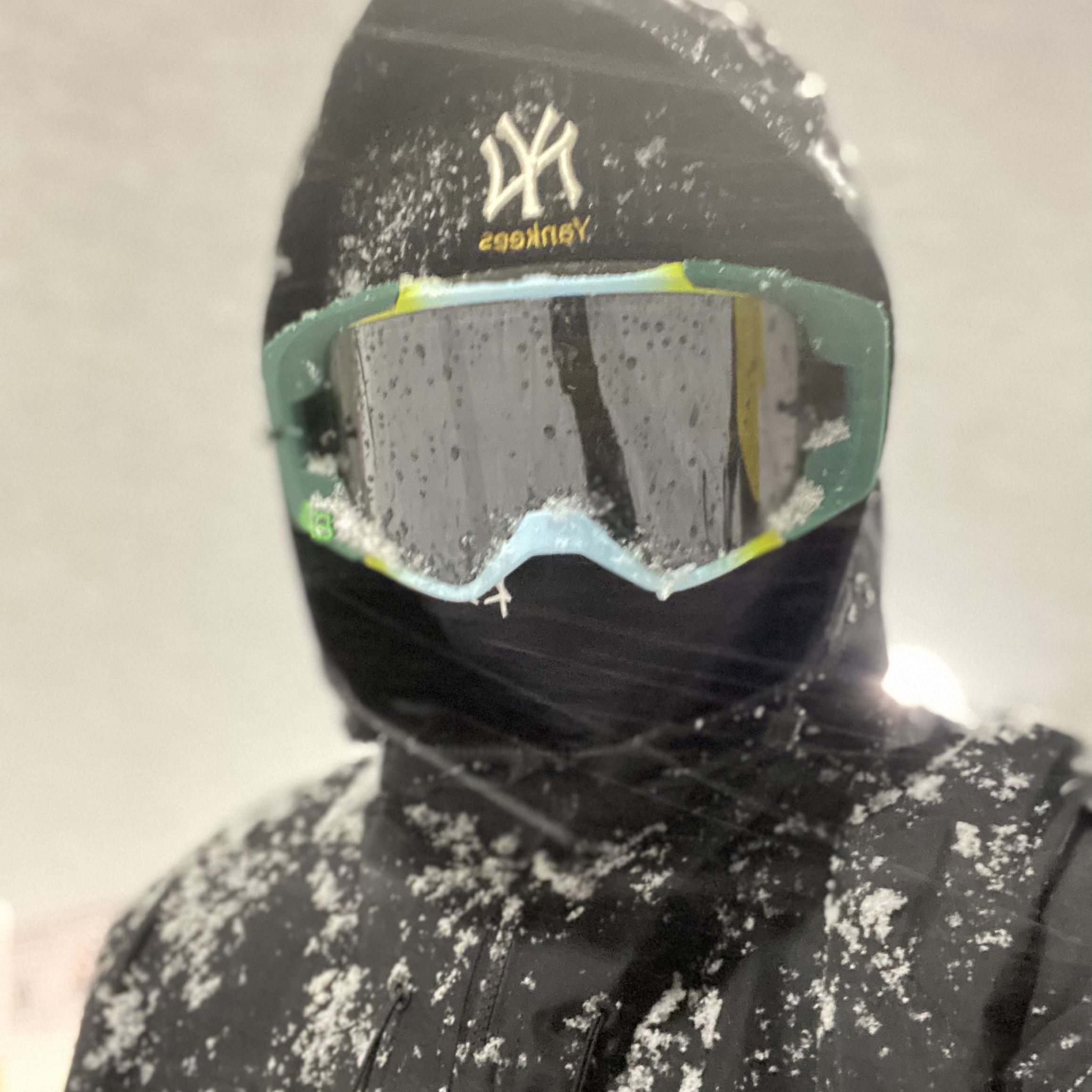 Supreme x Honda x Fox Racing Vue Goggle Moss - 19FW 착용 스타일 - 2