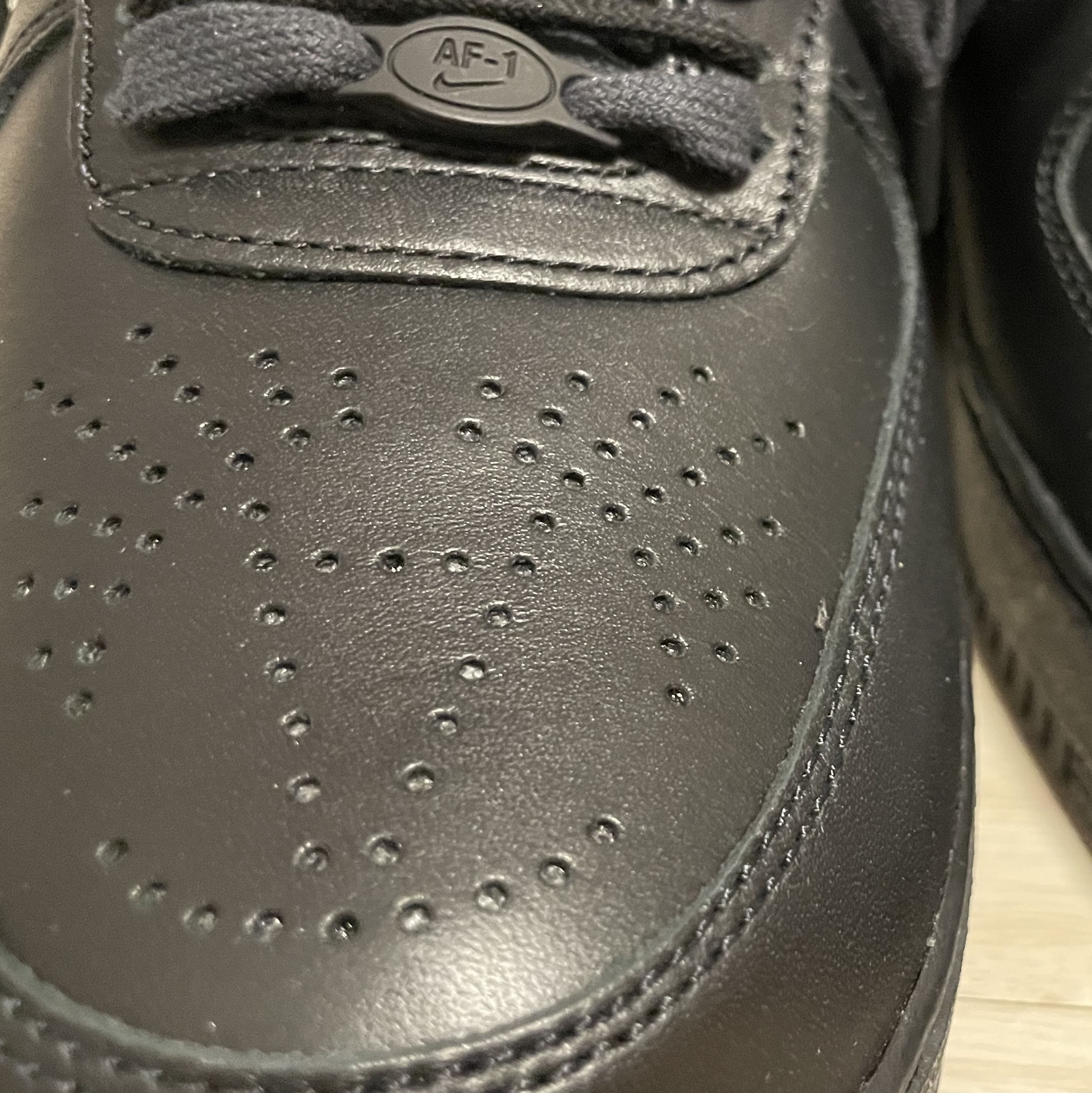 Nike x Slam Jam Air Force 1 Low SP Black Off Noir 착용 스타일 - 2