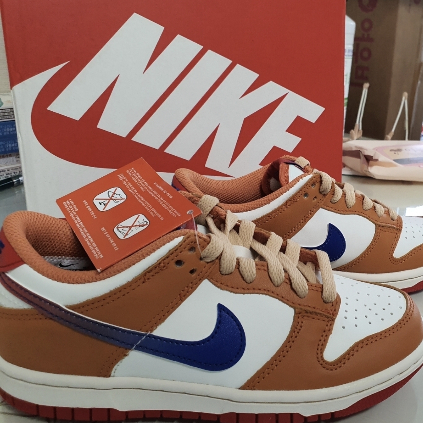 (GS) Nike Dunk Low Hot Curry and Game Royal 착용 스타일 - 1