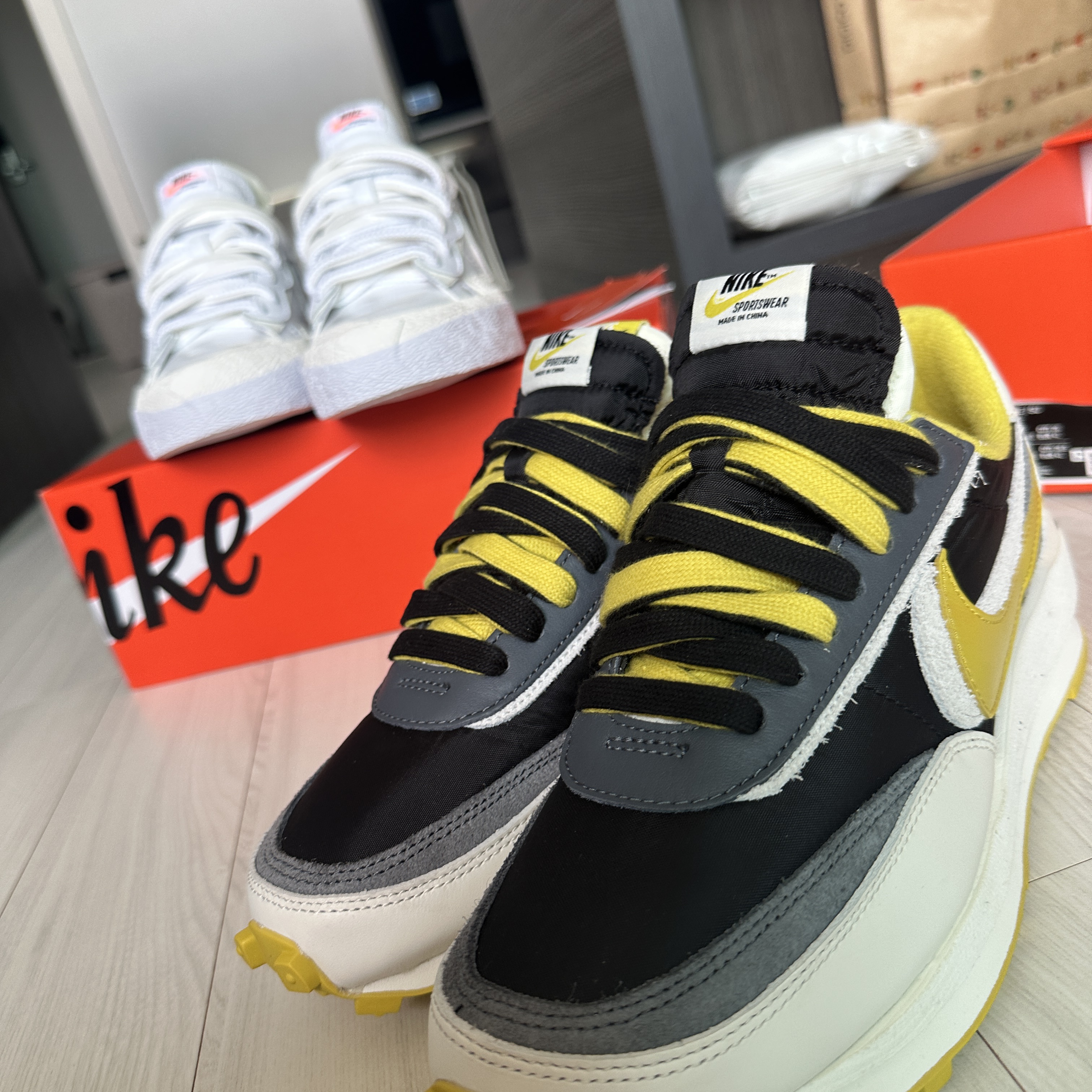 Nike x Sacai x Undercover LDWaffle Black Bright Citron 착용 스타일