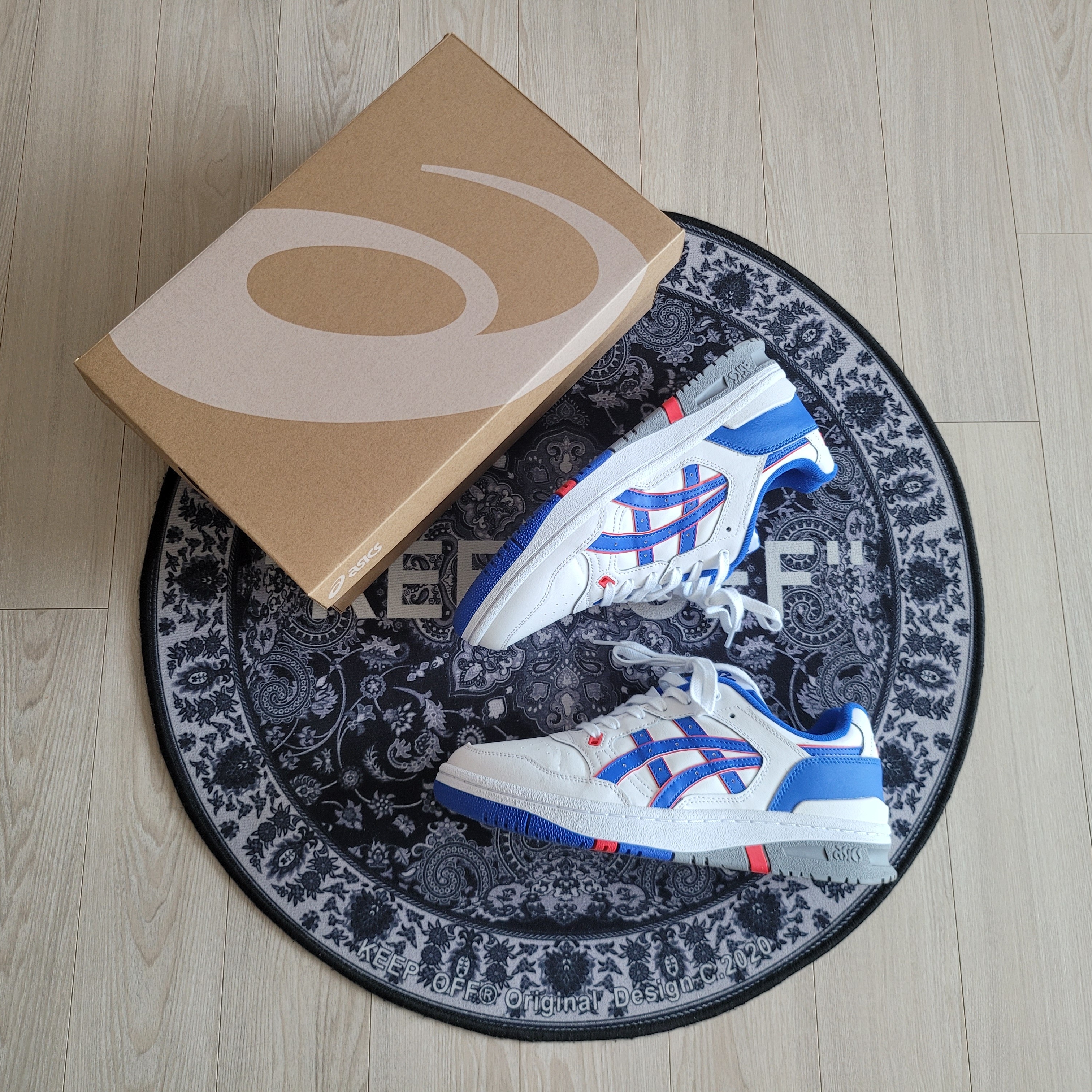 Asics EX89 White Illusion Blue 착용 스타일