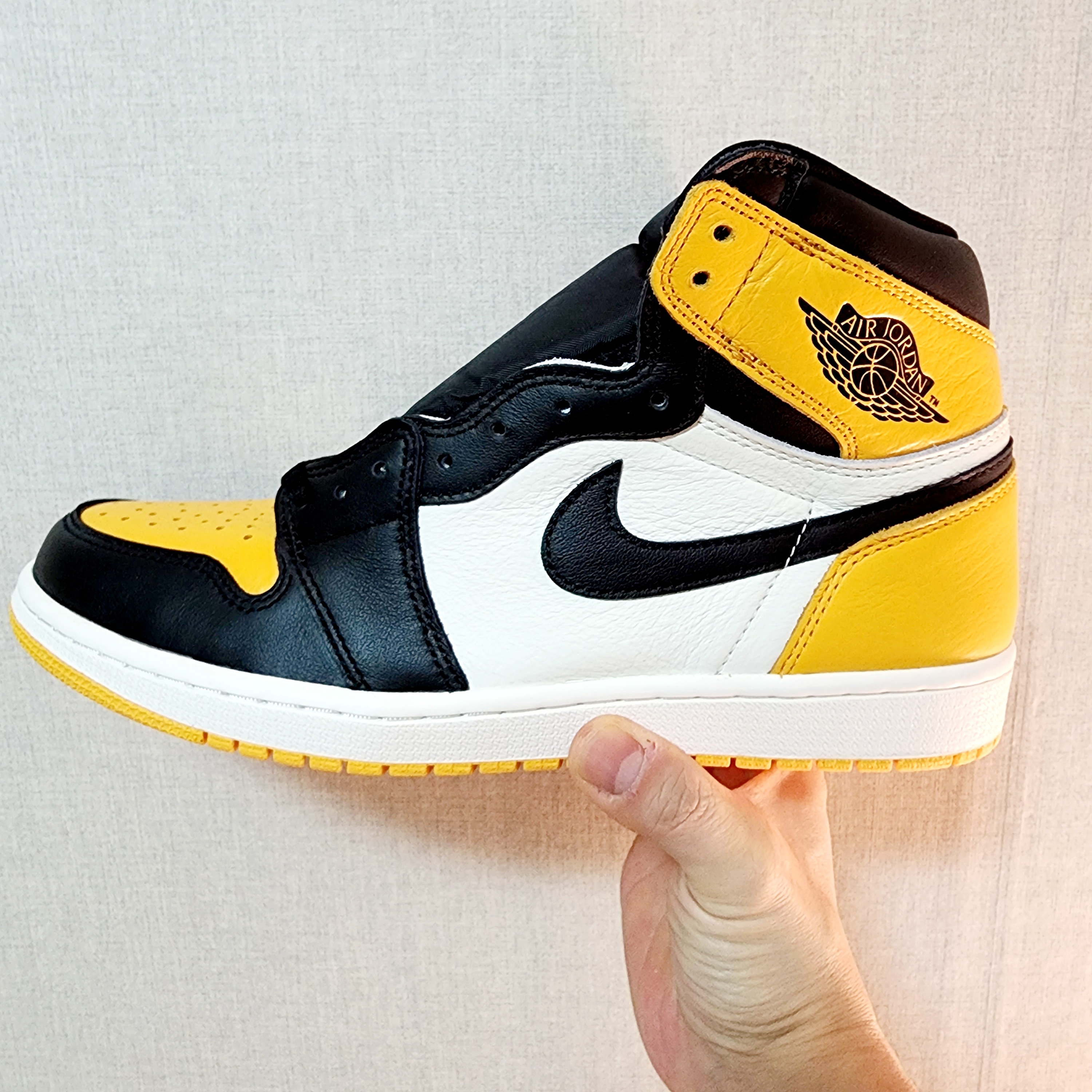Jordan 1 Retro High OG Taxi 착용 스타일 - 2
