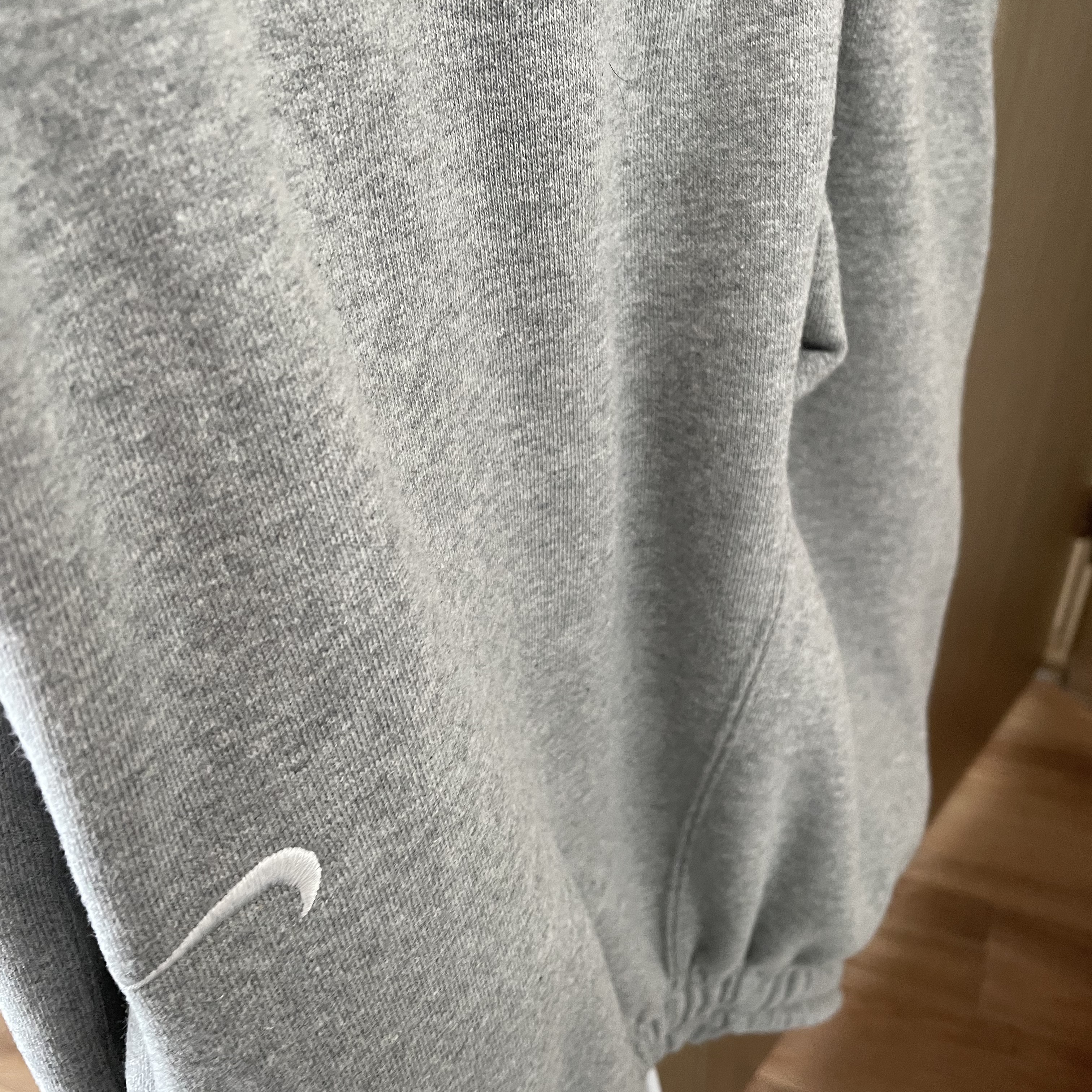 (W) Nike NRG Solo Swoosh Fleece Pants Dark Grey Heather - Asia 착용 스타일