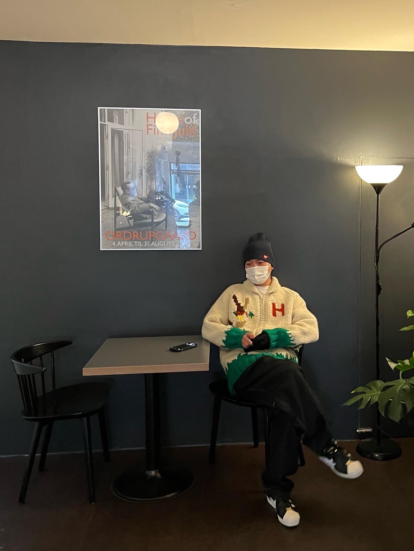 Human Made Duck Cowichan White, Human Made Classic Beanie Navy 착용 스타일 - 1