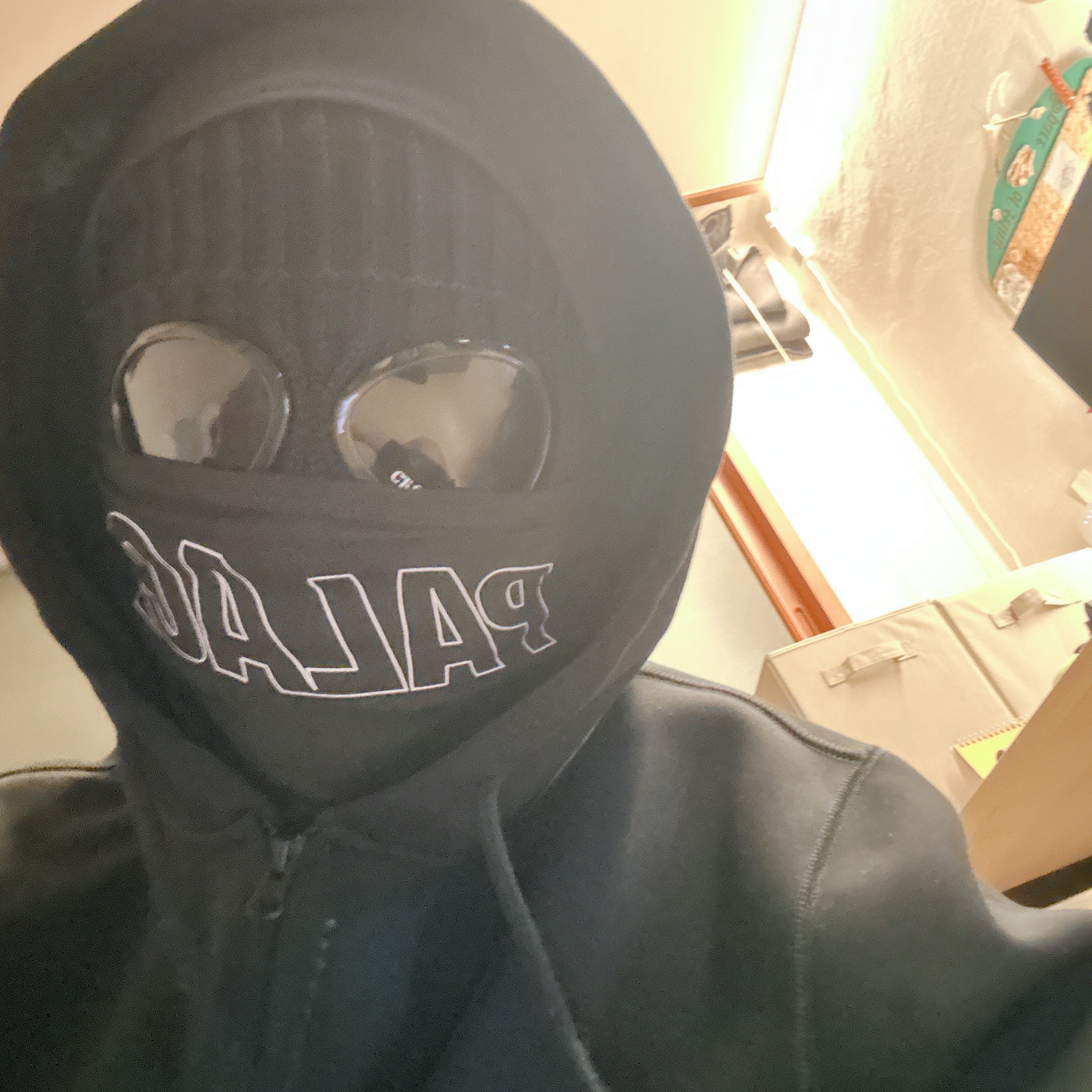 C.P. Company Extra Fine Merino Wool Goggle Beanie Black, Palace Facemask Thermal Hood Black - 21FW 착용 스타일 - 3