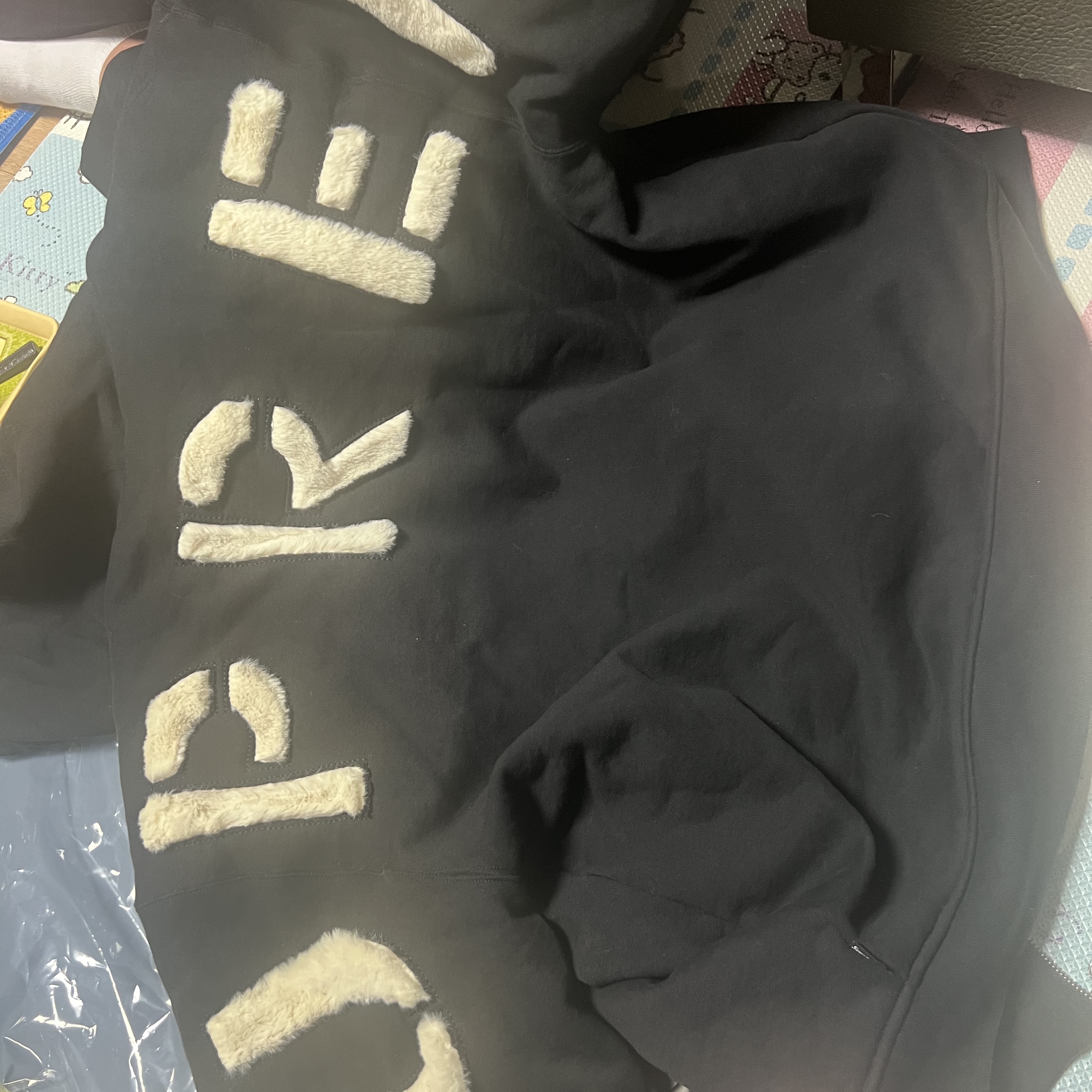 Supreme Faux Fur Lined Zip Up Hooded Sweatshirt Black - 22FW 착용 스타일