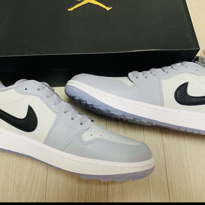 Jordan 1 Low Golf Wolf Grey 착용 스타일 - 1