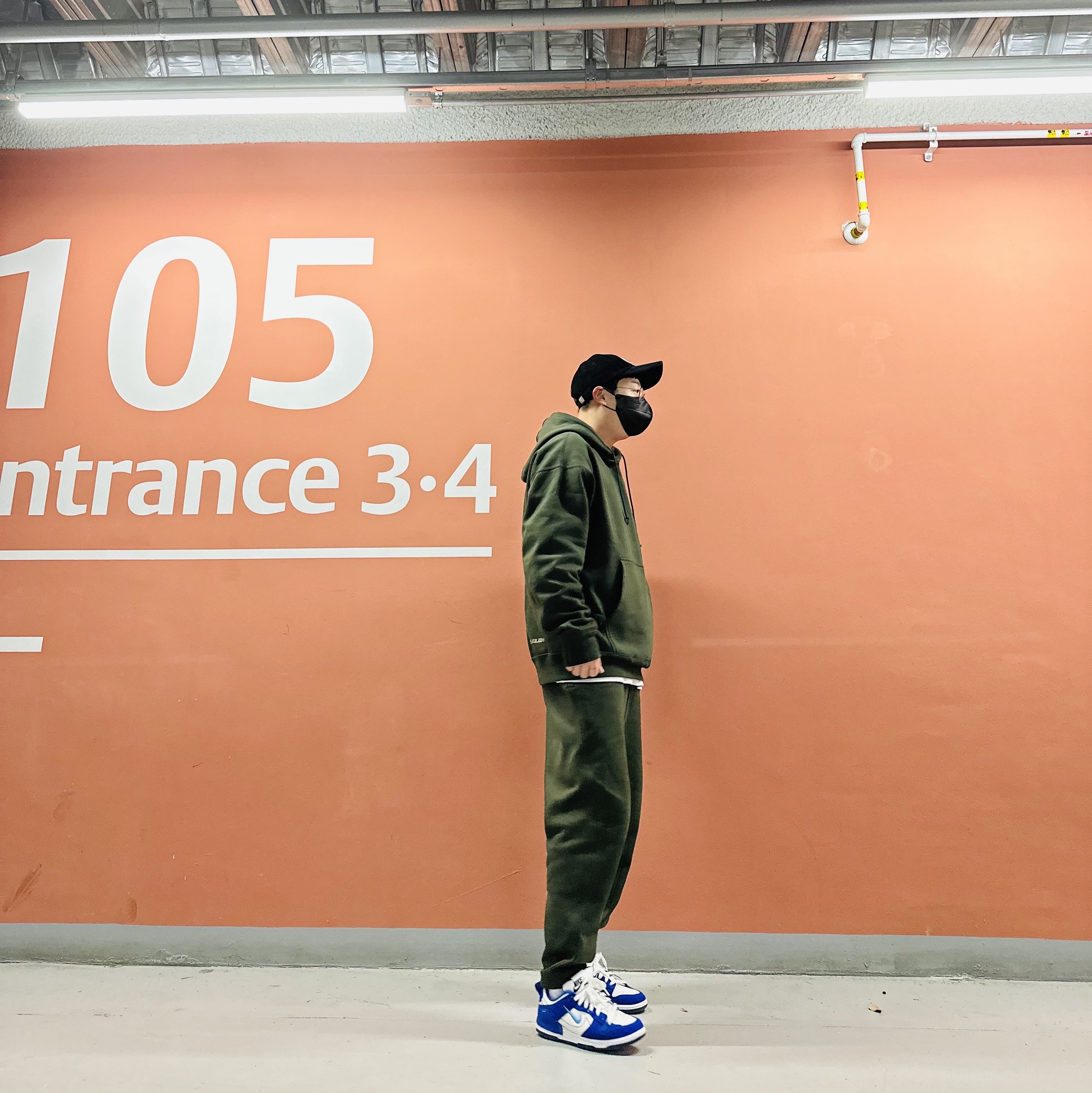 Nike x Billie Eilish NRG Fleece Hoodie Sequoia - US/EU, Nike x Billie Eilish NRG Fleece Pants Sequoia - Asia 착용 스타일 - 4
