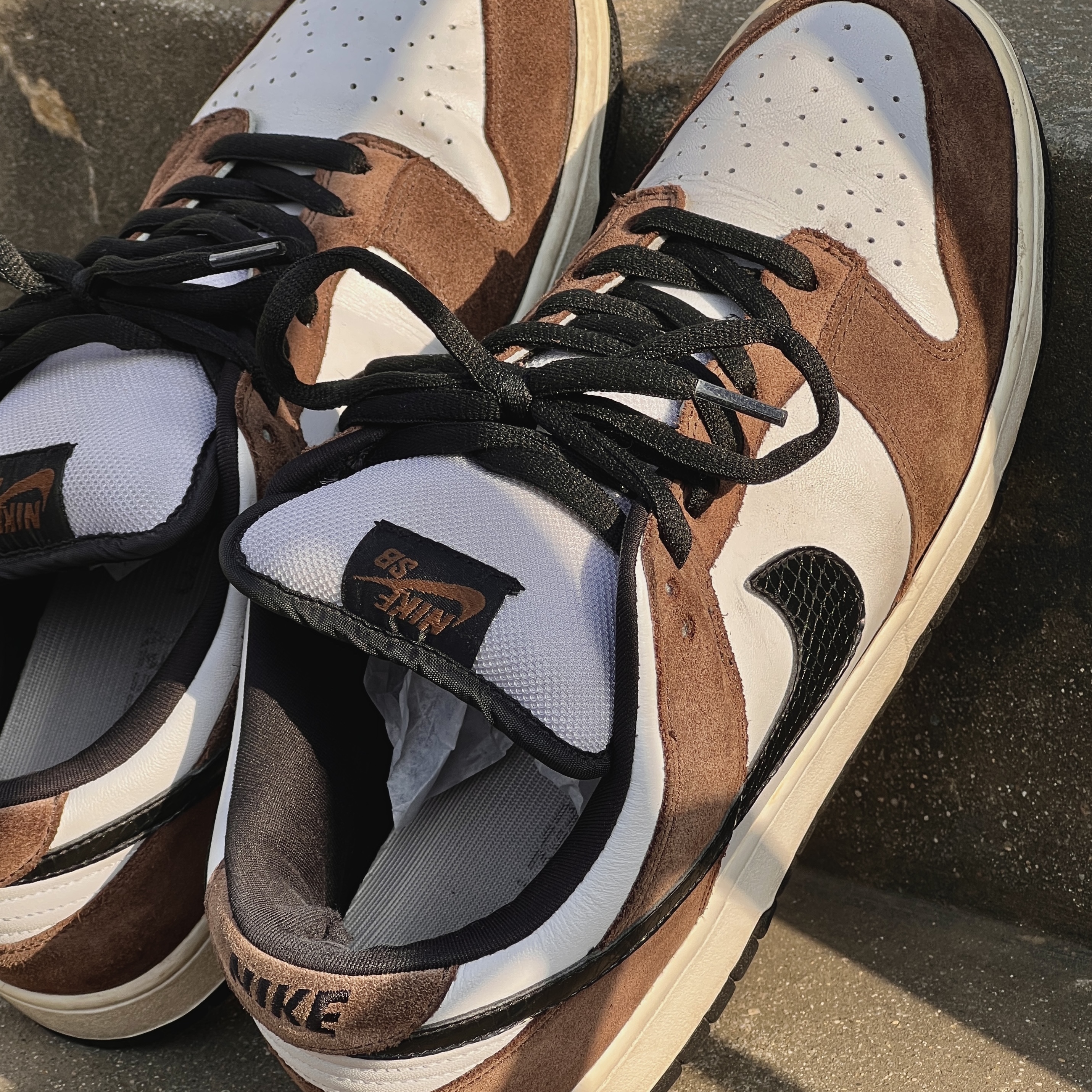 Nike Dunk Low Pro SB Trail, Supreme Gore-Tex 700-Fill Down Parka Black - 22FW 착용 스타일 - 4