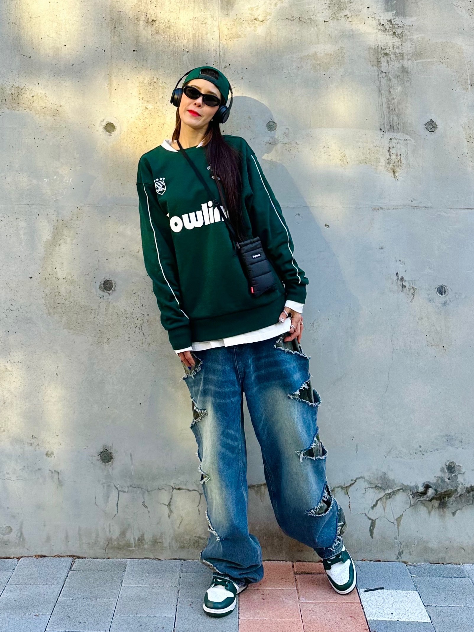 Nike Dunk High SP Spartan Green, Supreme Puffer Neck Pouch Black - 22FW 착용 스타일 - 3