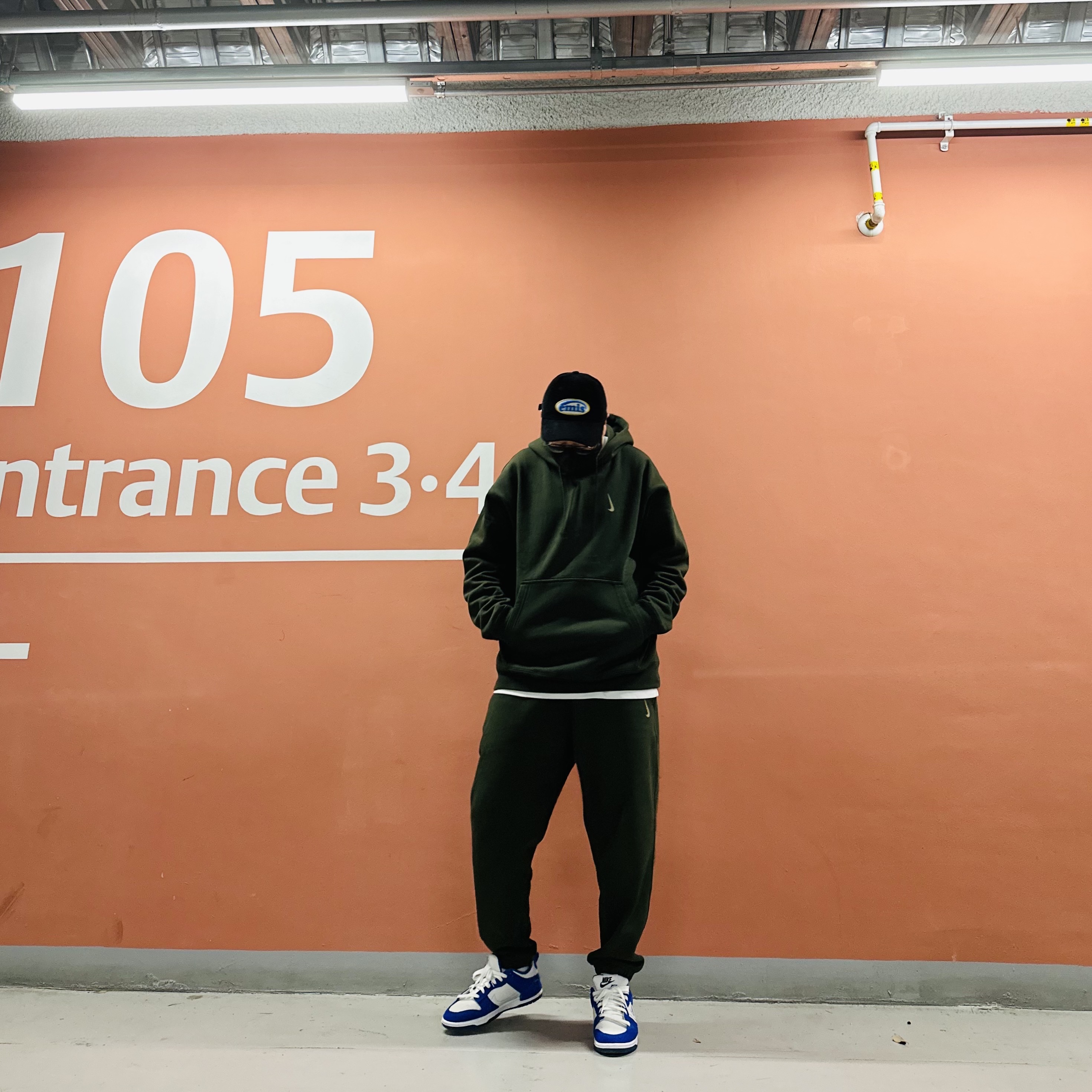 Nike x Billie Eilish NRG Fleece Hoodie Sequoia - US/EU, Nike x Billie Eilish NRG Fleece Pants Sequoia - Asia 착용 스타일 - 5