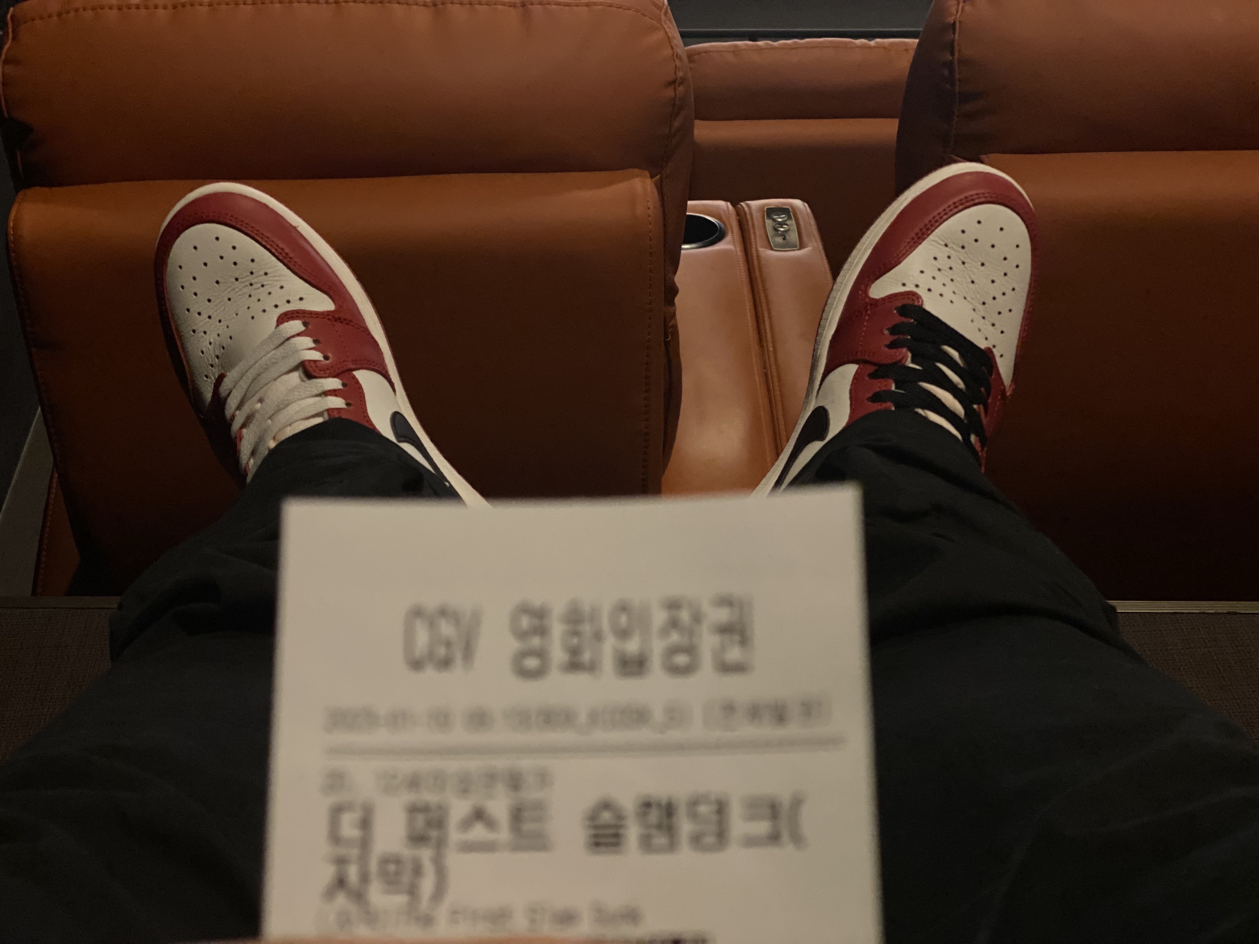 Jordan 1 Retro High OG Chicago 2022 착용 스타일