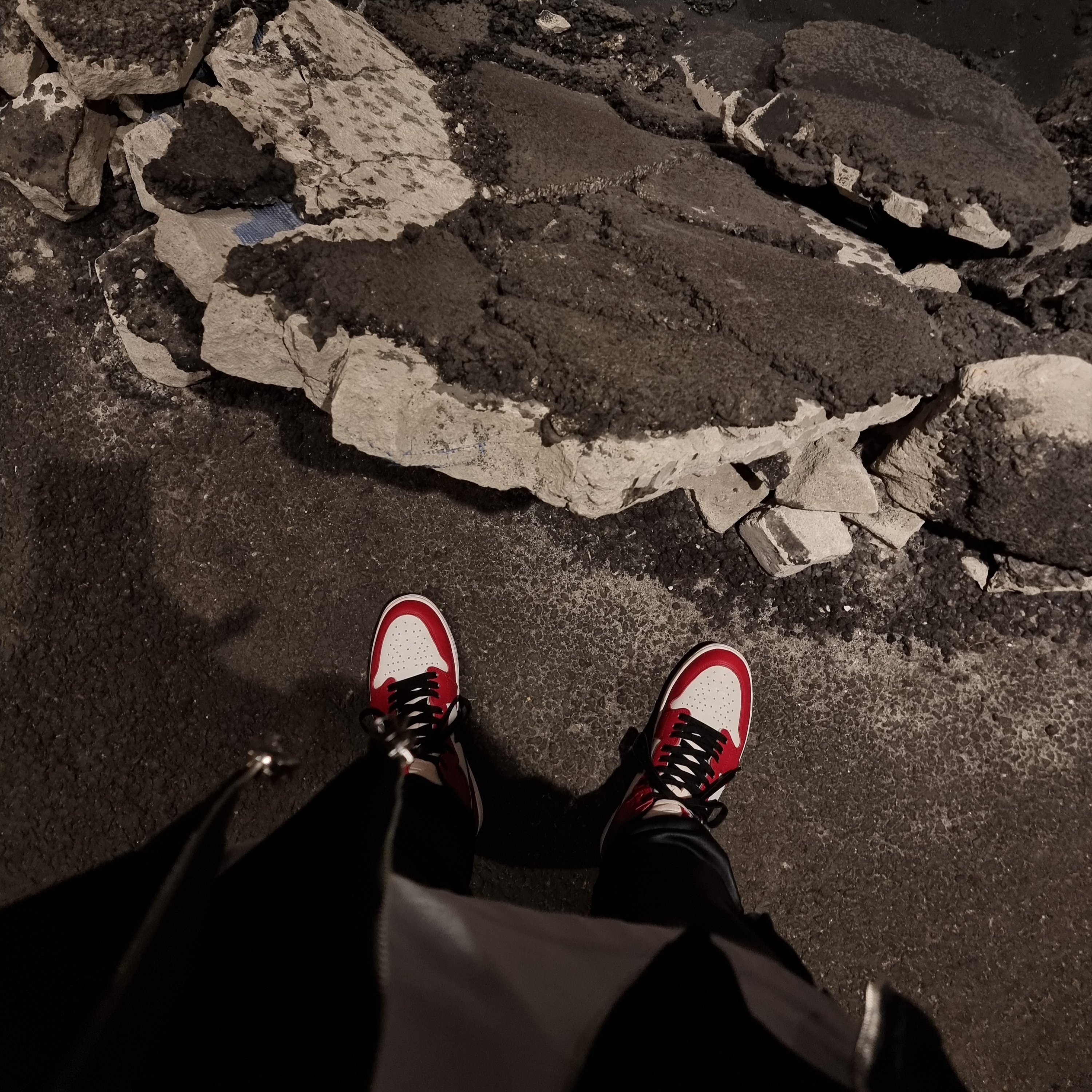 Jordan 1 Retro High OG Chicago 2022, (GS) Jordan 1 Retro High OG Chicago 2022 착용 스타일