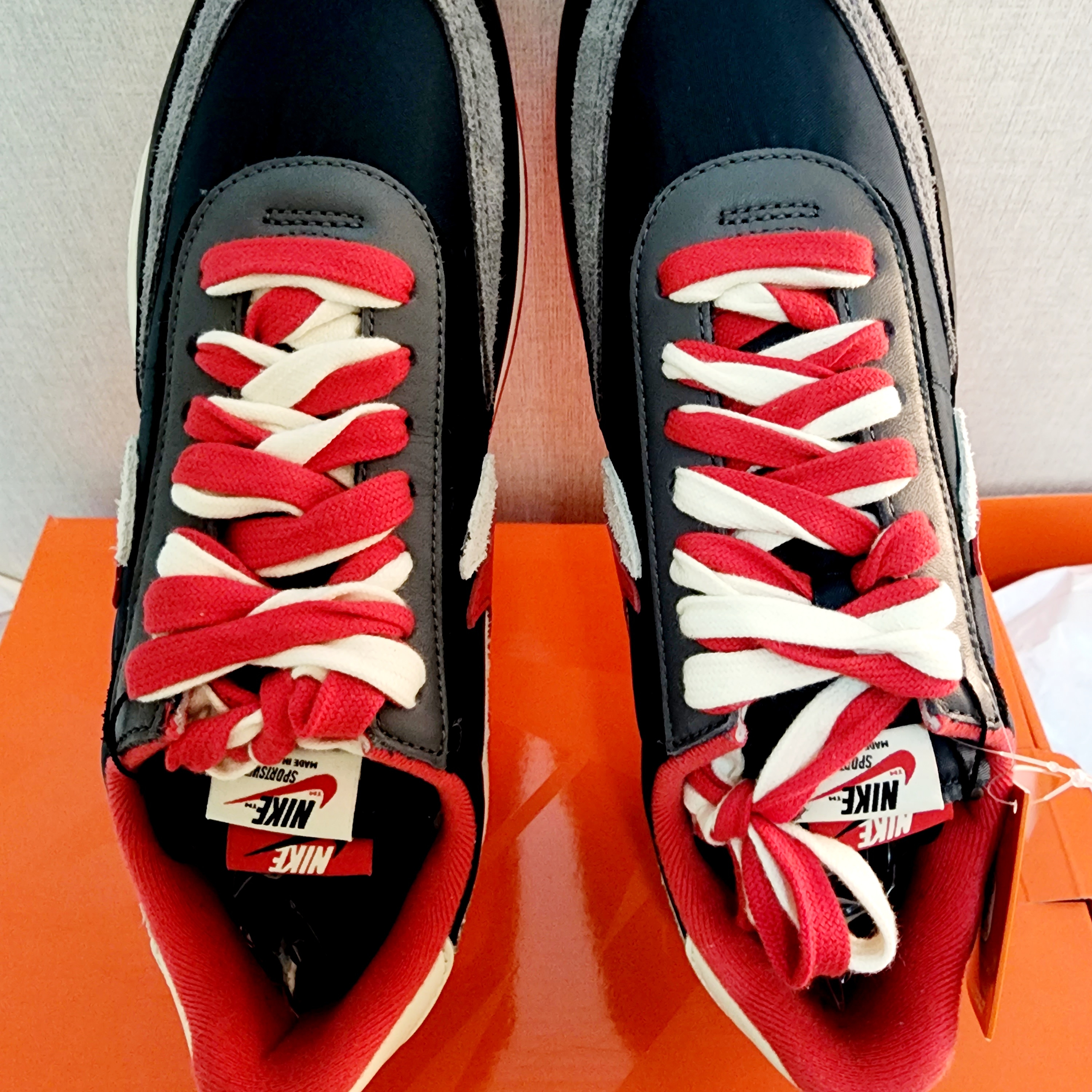 Nike x Sacai x Undercover LDWaffle Midnight Spruce University Red 착용 스타일 - 2