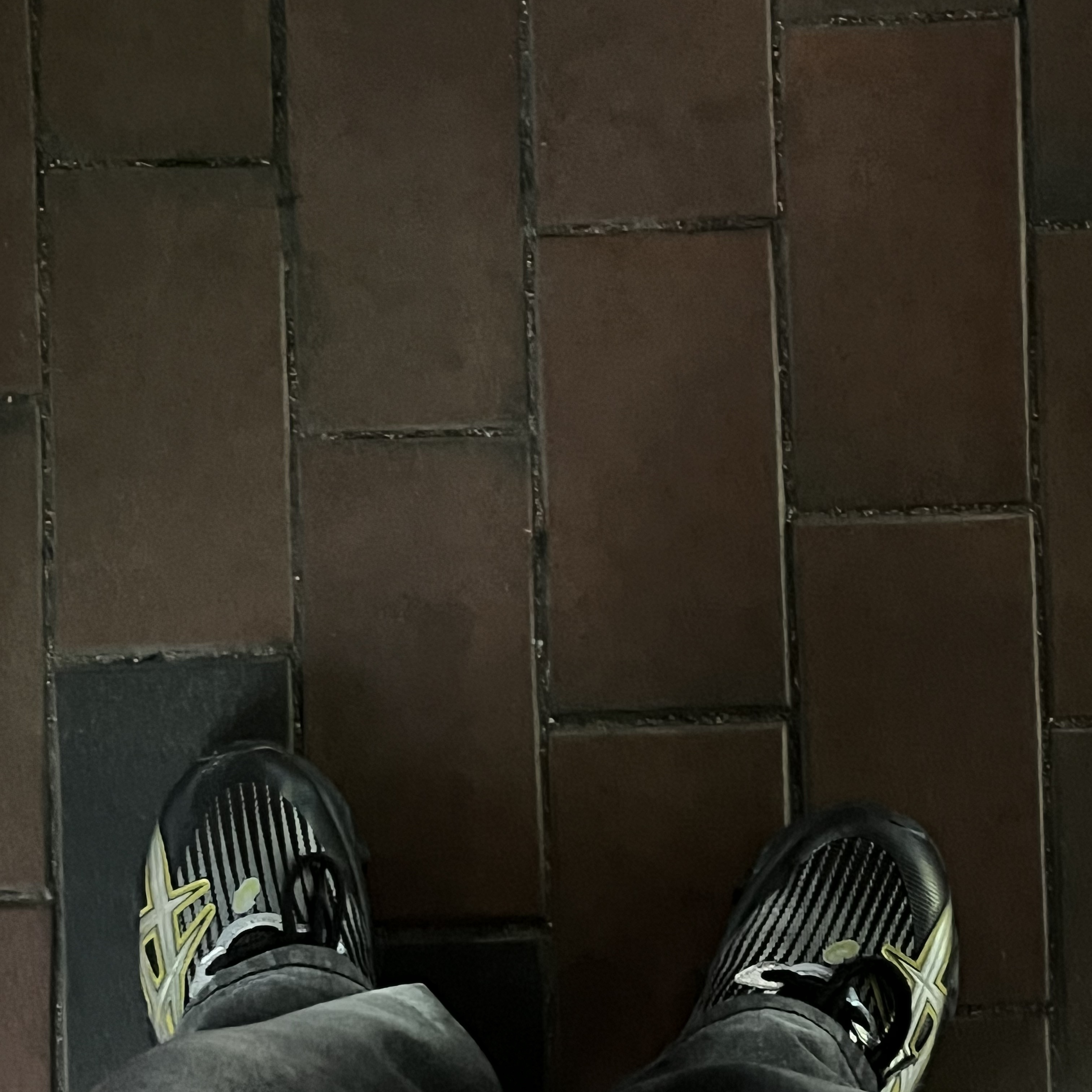 Asics x Kiko Kostadinov Gel-Quantum Levitrack Meteorite 착용 스타일