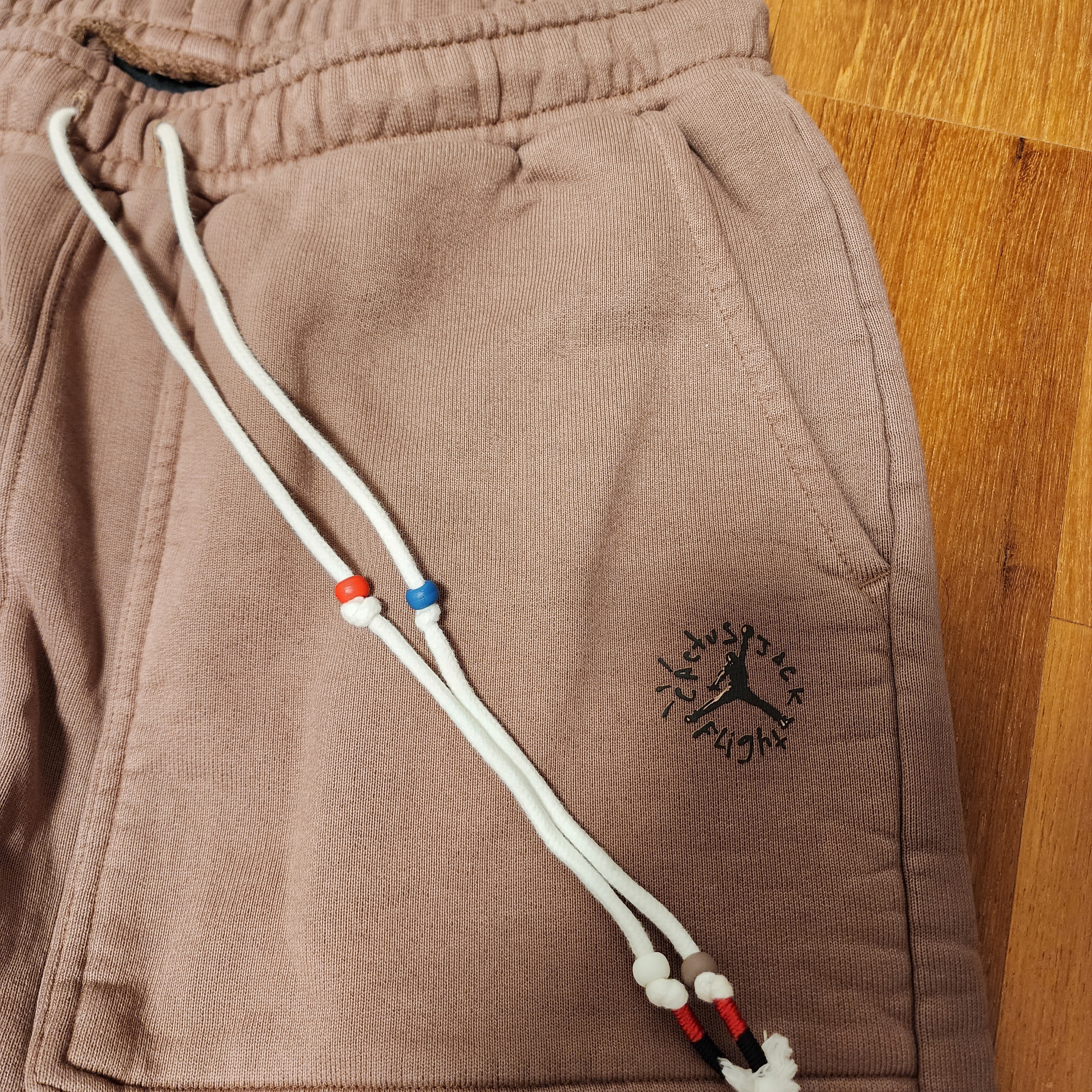 Jordan x Travis Scott Fleece Pants Antique Brown - US/EU 착용 스타일 - 3