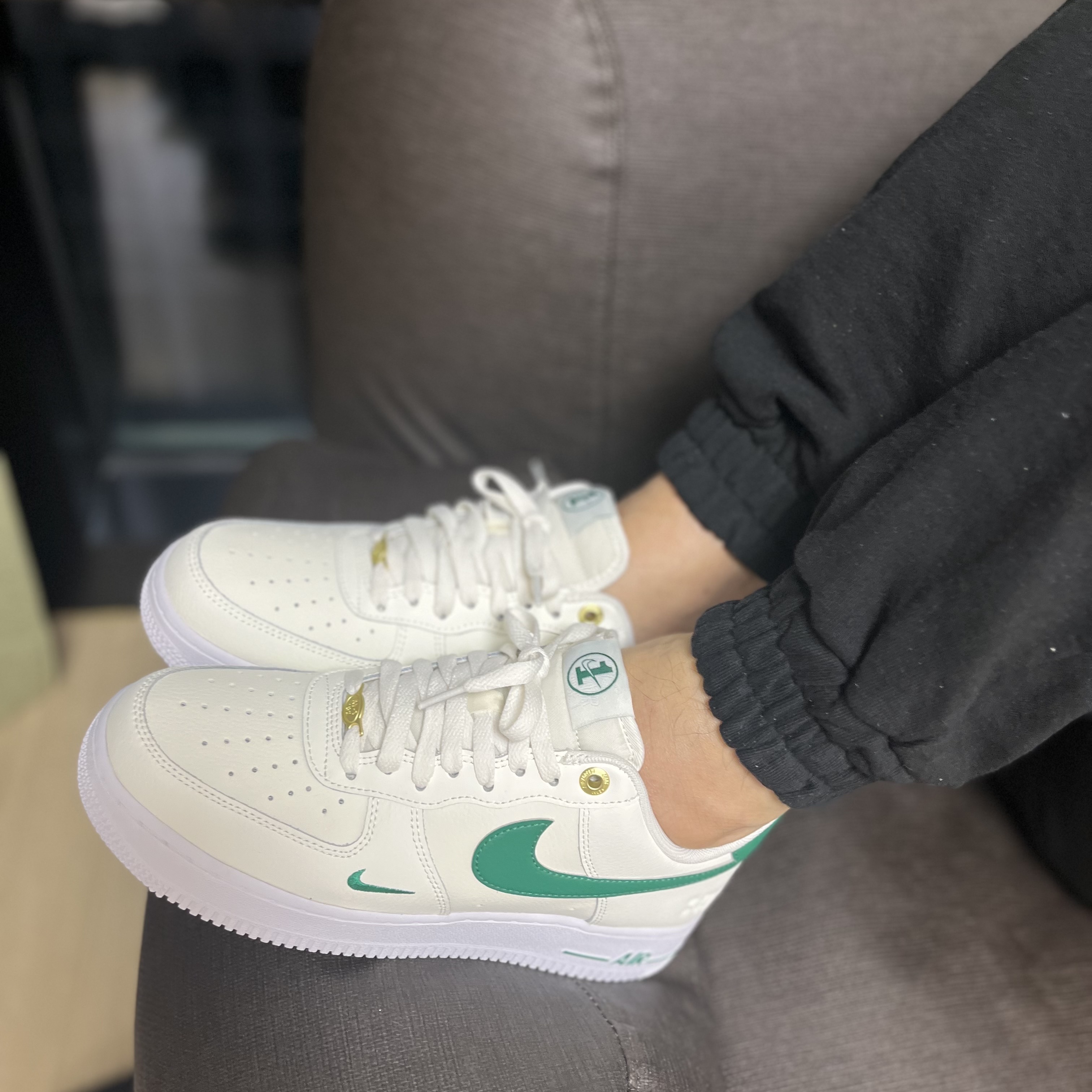 Nike Air Force 1 '07 LV8 40th Anniversary Join Forces Sail Malachite 착용 스타일 - 2