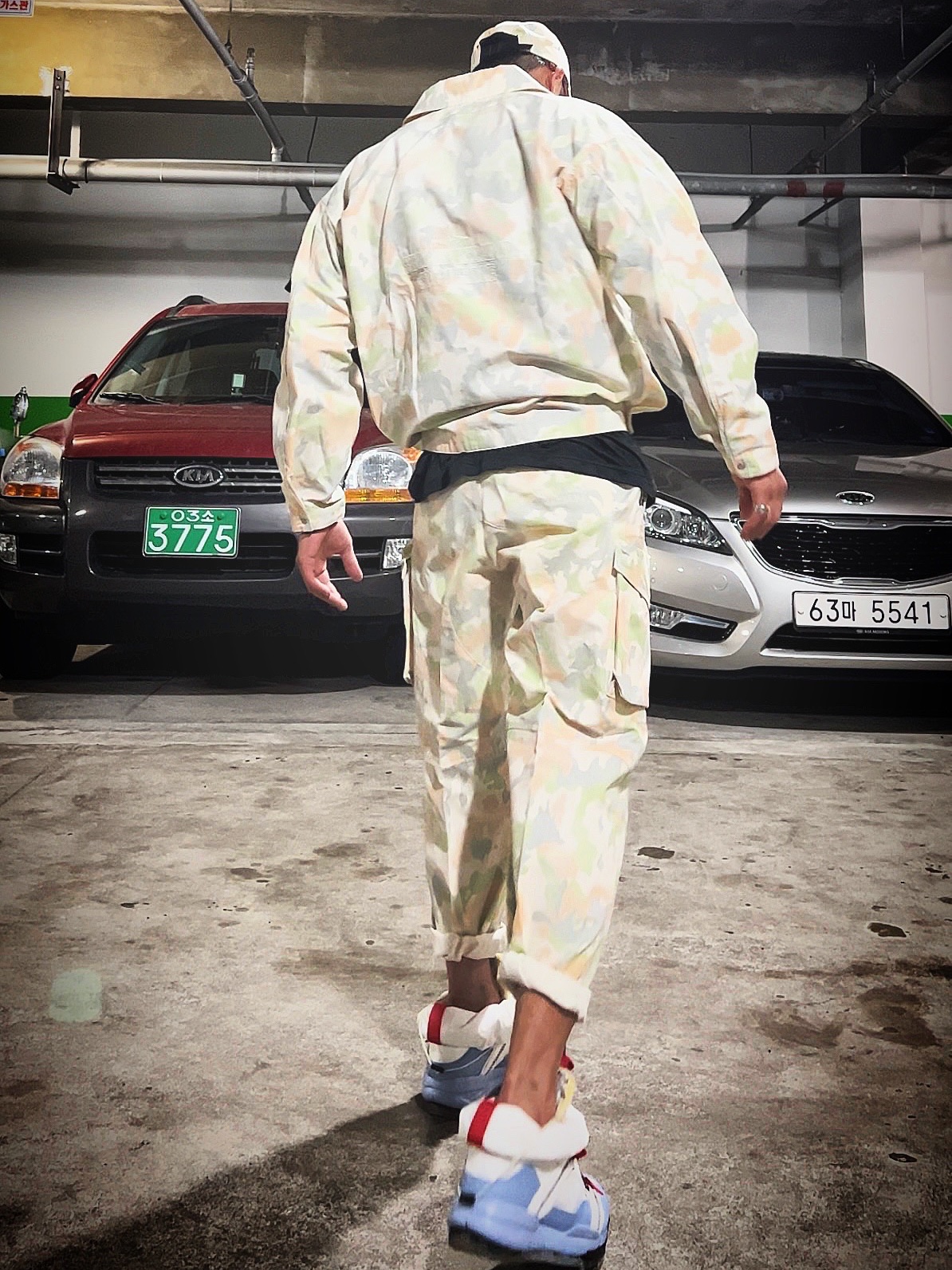 Supreme x Stone Island Reactive Ice Camo Ripstop Camp Cap Tan - 22SS, Supreme x Stone Island Reactive Ice Camo Ripstop Jacket Tan - 22SS 착용 스타일 - 1