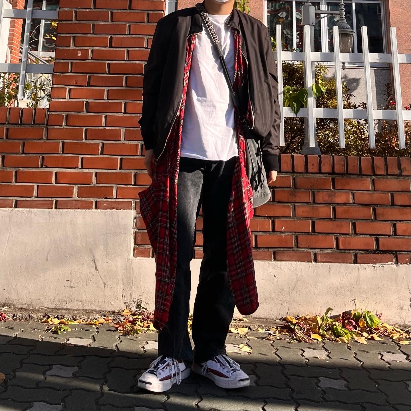 Converse x Takahiromiyashita The Soloist Jack Purcell Zip Ox White Red 착용 스타일 - 2