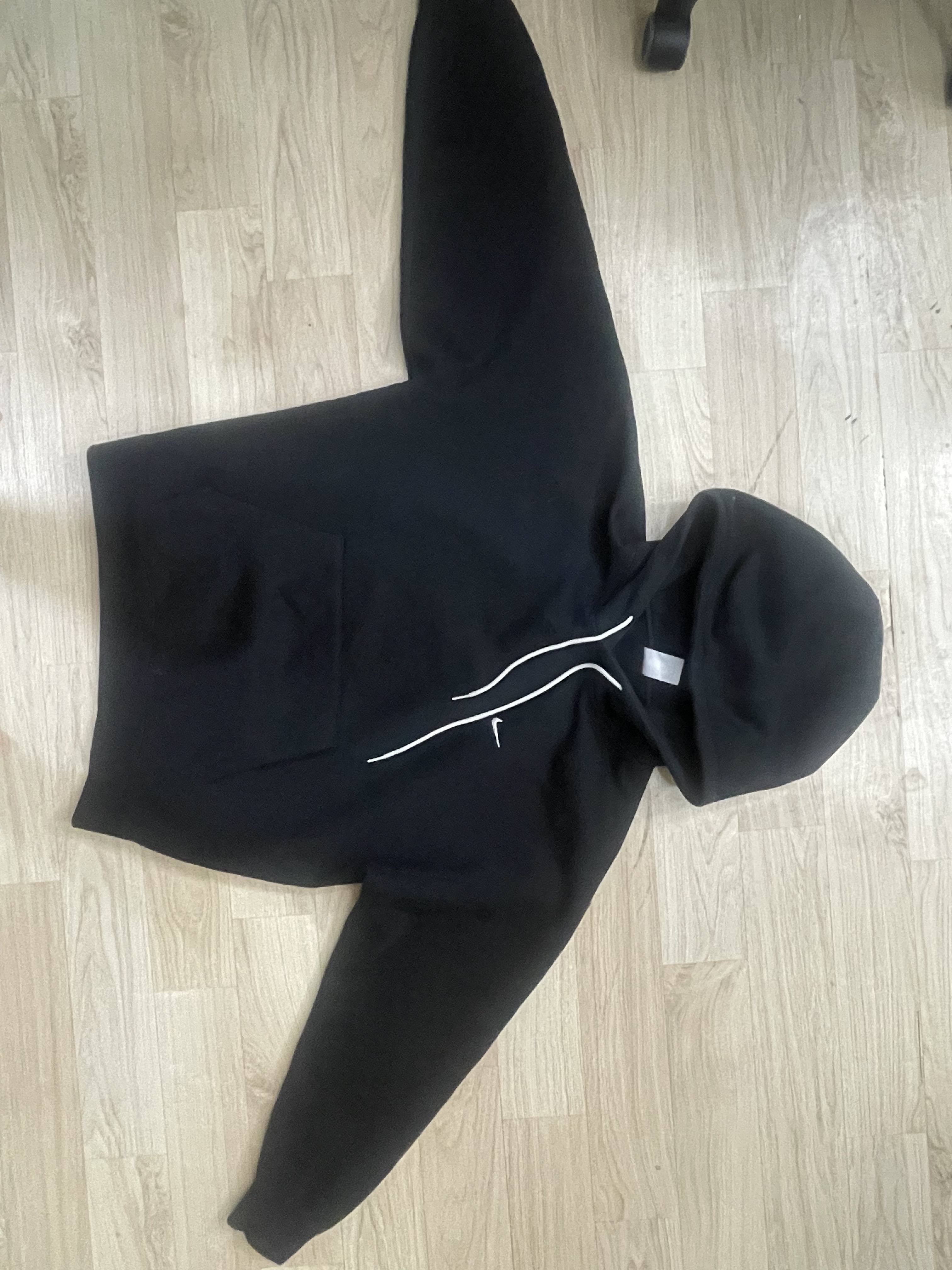 Nike NRG Solo Swoosh Fleece Hoodie Black White - Asia 착용 스타일