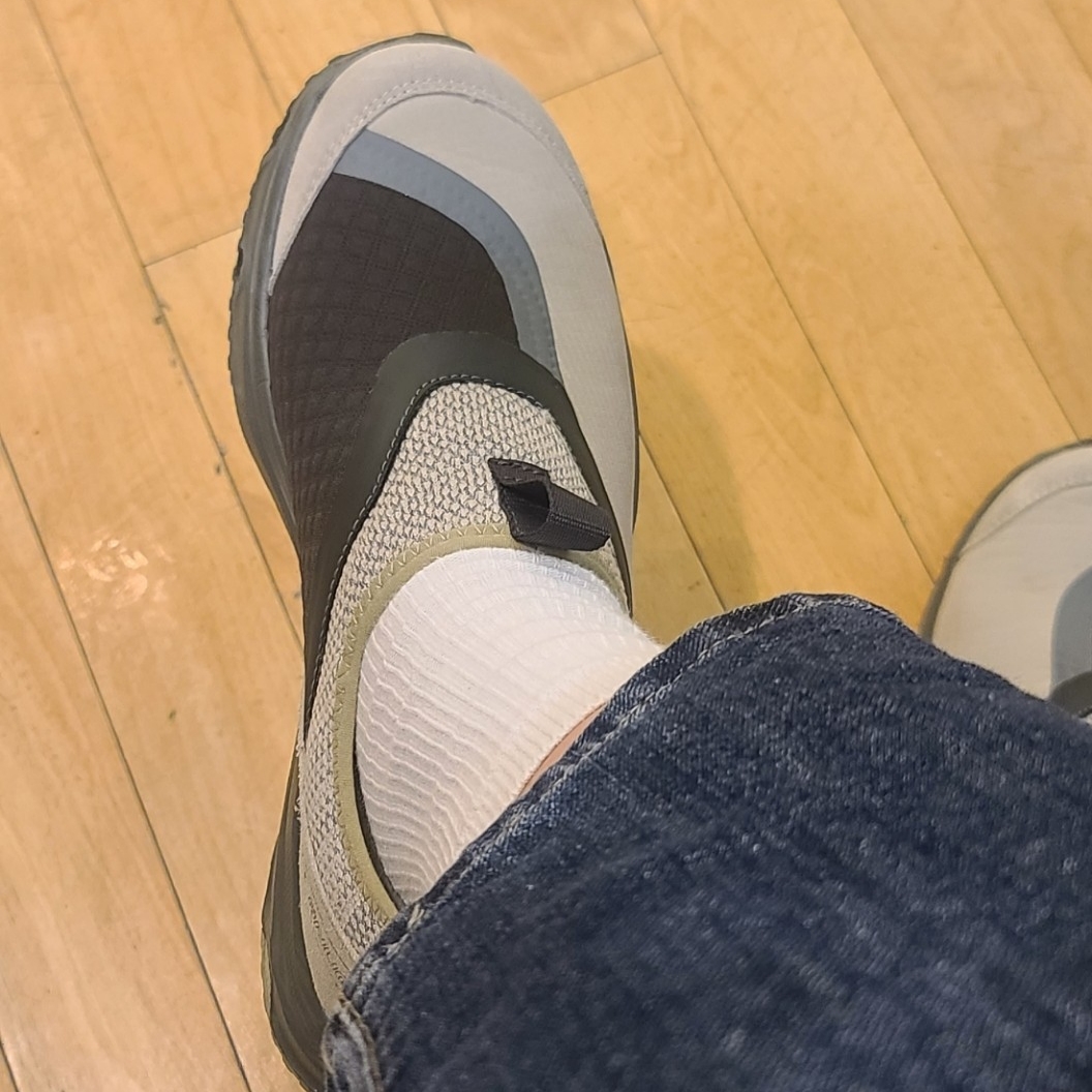 Salomon RX Snug Moss Gray 착용 스타일