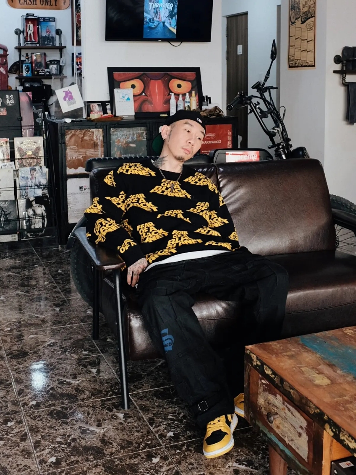 Supreme x Comme des Garcons Junya Watanabe Man Patchwork Cargo Pants Black - 21FW, Jordan 1 Retro High OG Pollen 착용 스타일 - 3