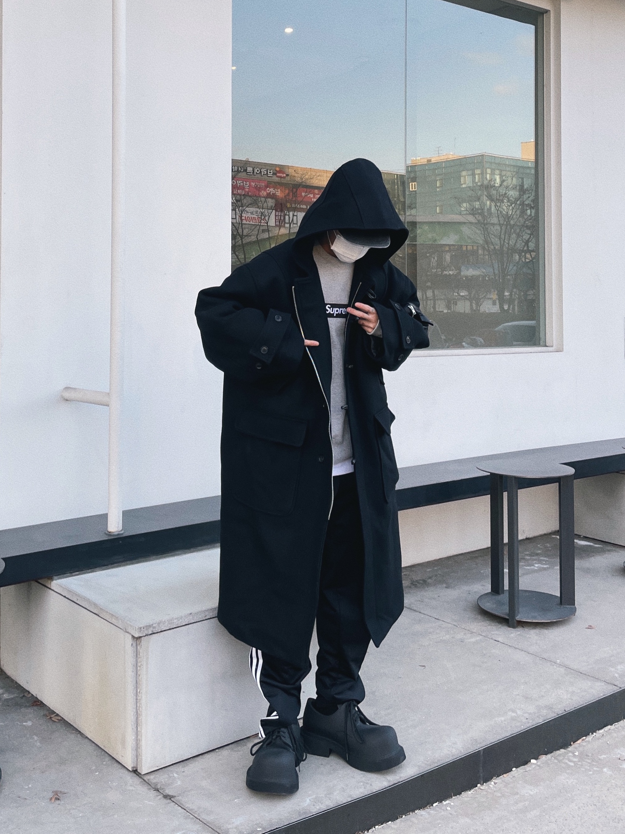 Balenciaga Steroid Derby Black, Supreme Box Logo Crewneck Heather Grey - 22FW 착용 스타일 - 1