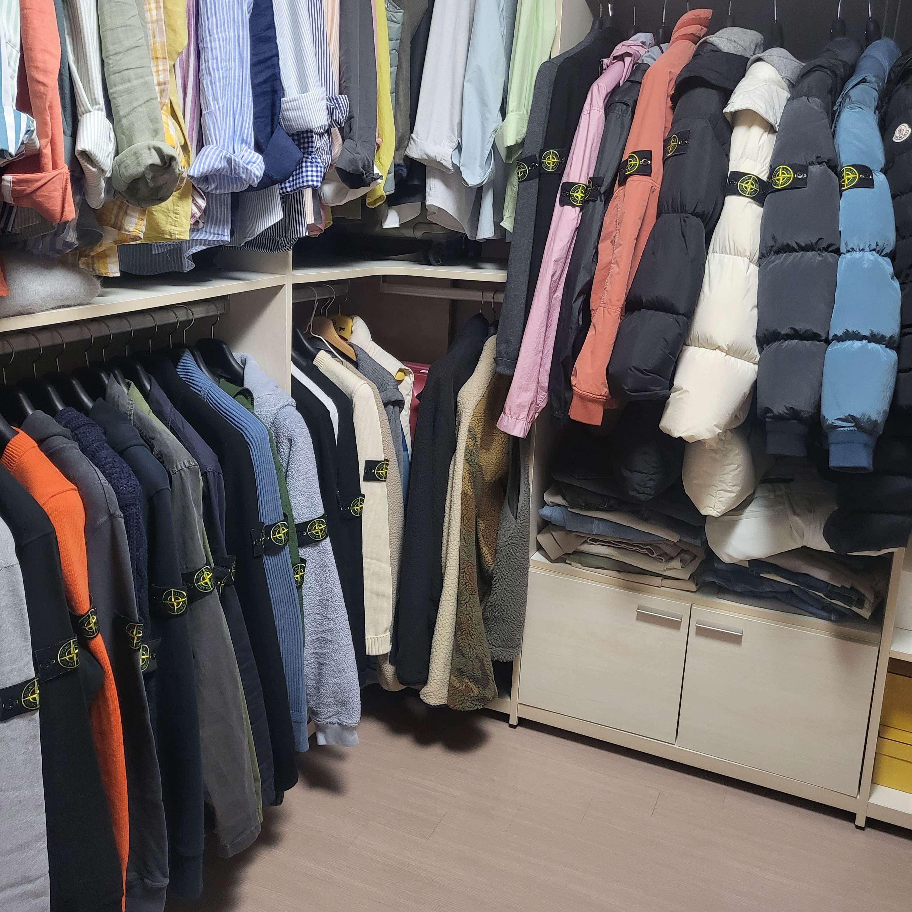 Stone Island 44508 Nylon Metal Down-TC Jacket Dark Grey - 21FW, Stone Island 44508 Nylon Metal Down-TC Jacket Powder Blue - 21FW 착용 스타일