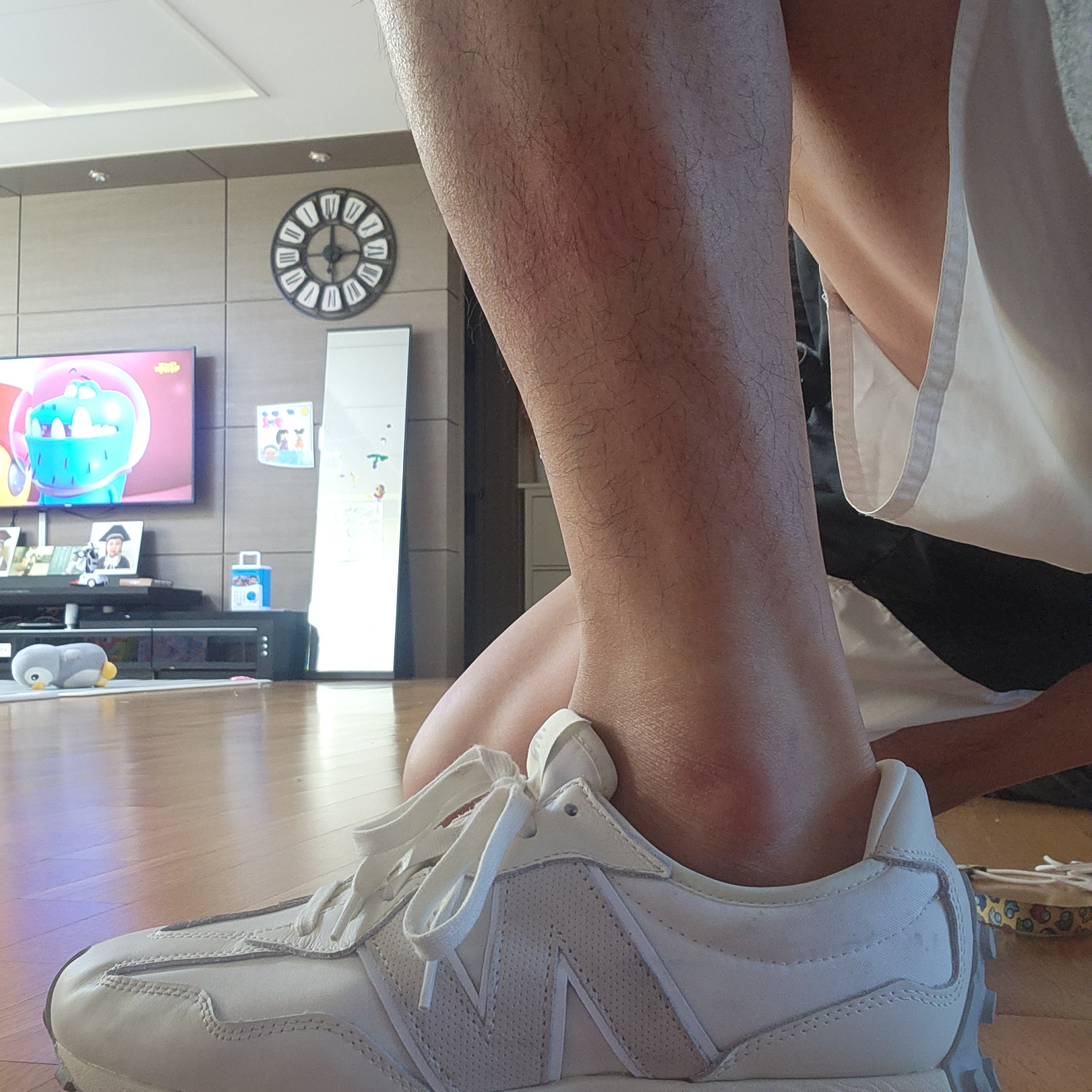 New Balance 327 Shifted White Pack 착용 스타일 - 1