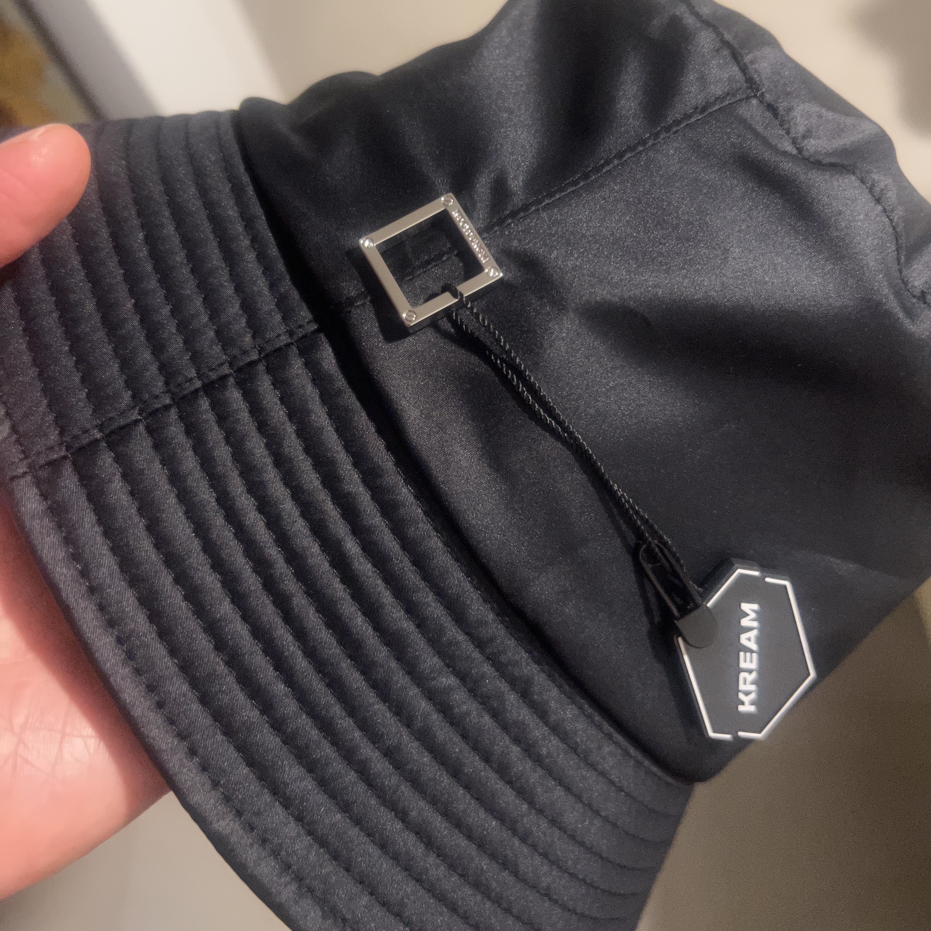 Wooyoungmi Bucket Hat Black - 22FW 착용 스타일 - 2
