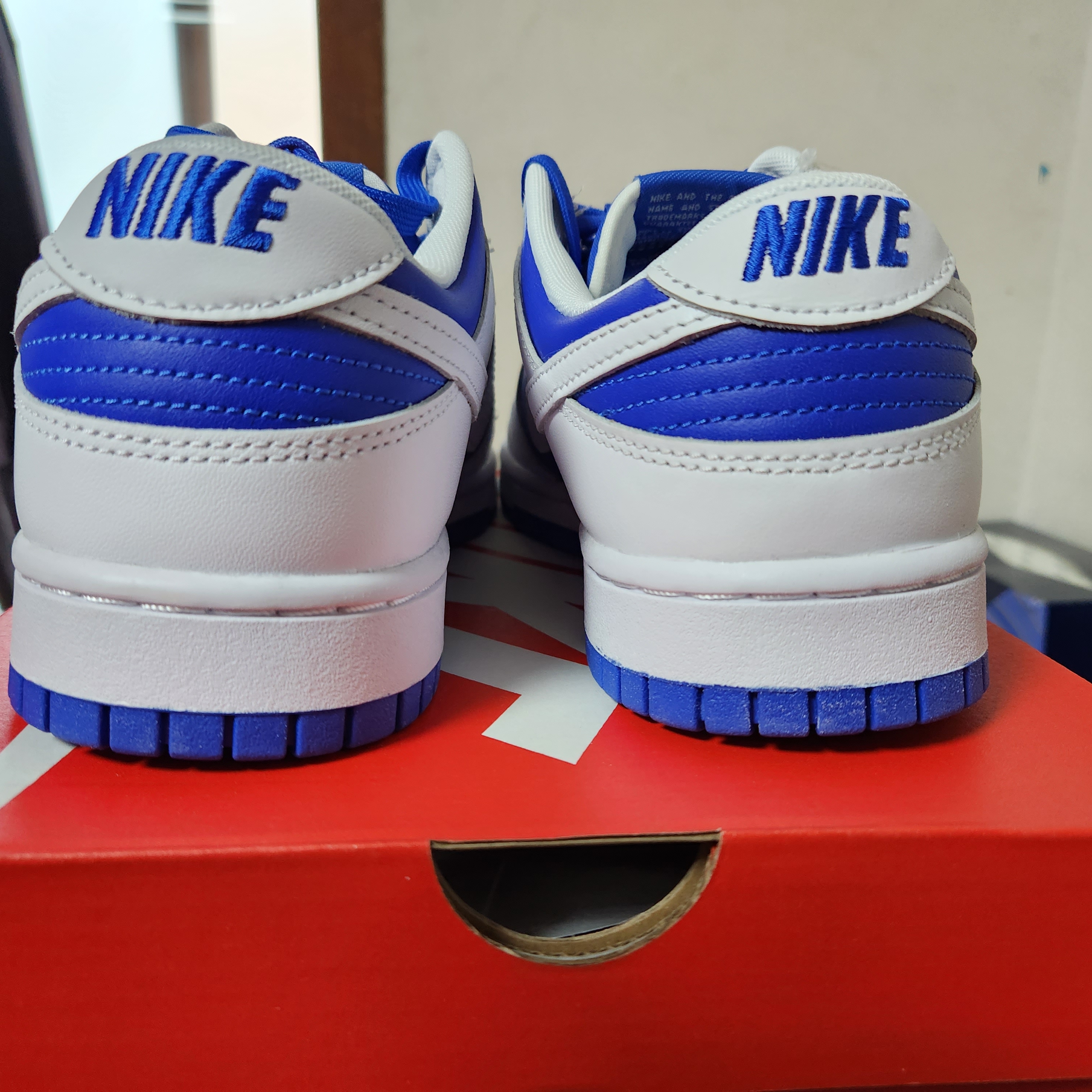 Nike Dunk Low Retro Racer Blue and White 착용 스타일 - 4